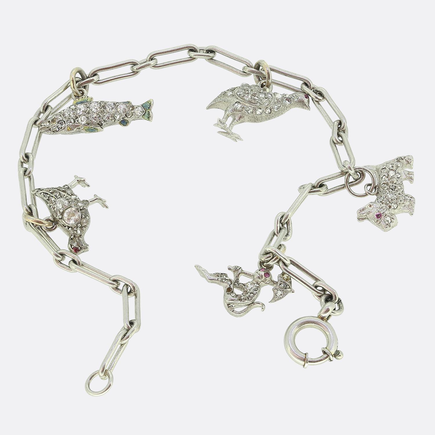 Art Deco Diamond Animal Charm Bracelet In Good Condition For Sale In London, GB