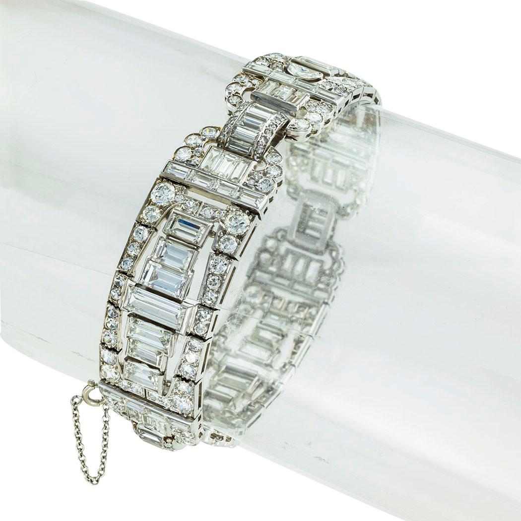Art Deco Diamond Baguette Platinum Bracelet In Good Condition In Los Angeles, CA