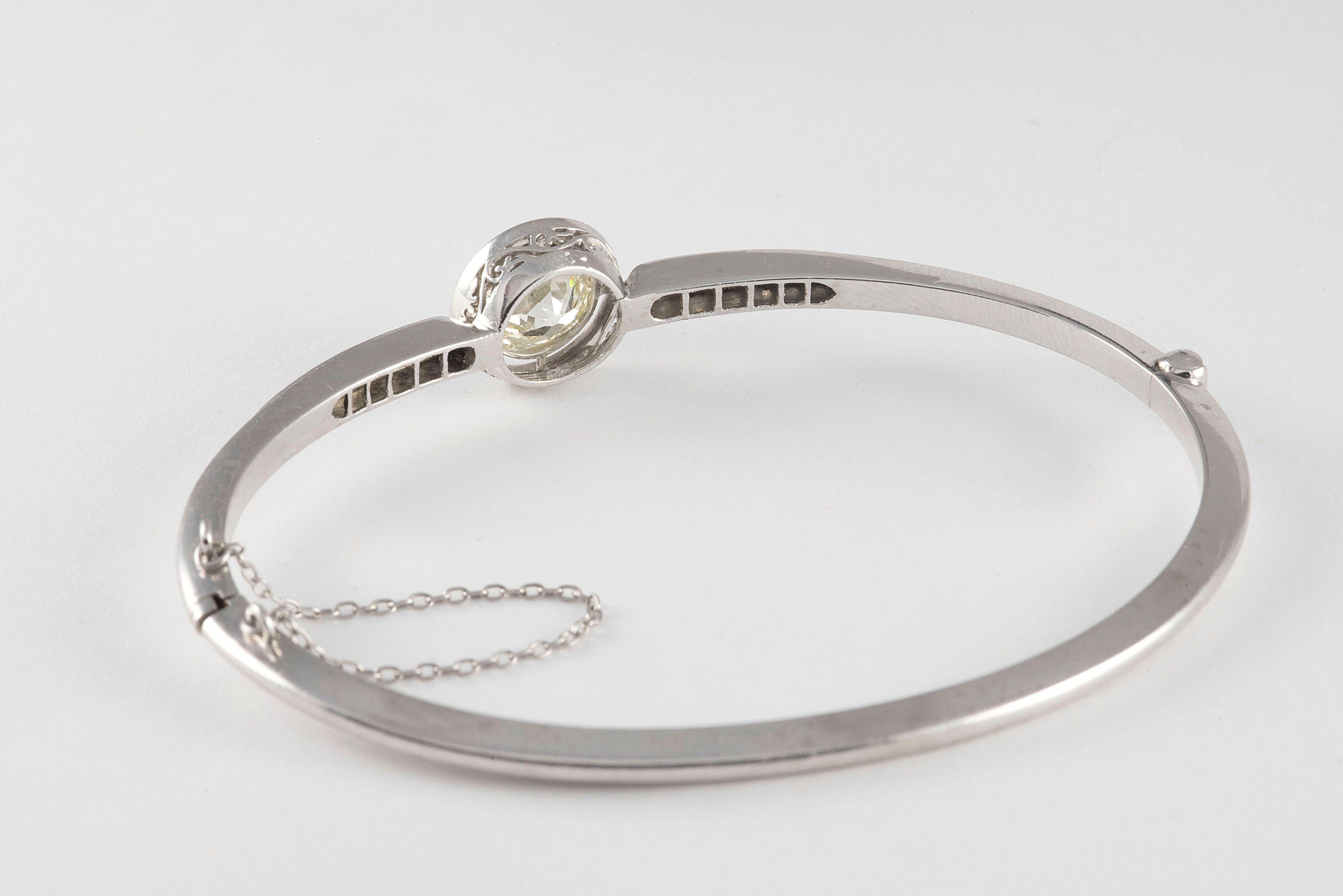 Art Deco Diamond Bangle Bracelet In Good Condition For Sale In Denver, CO