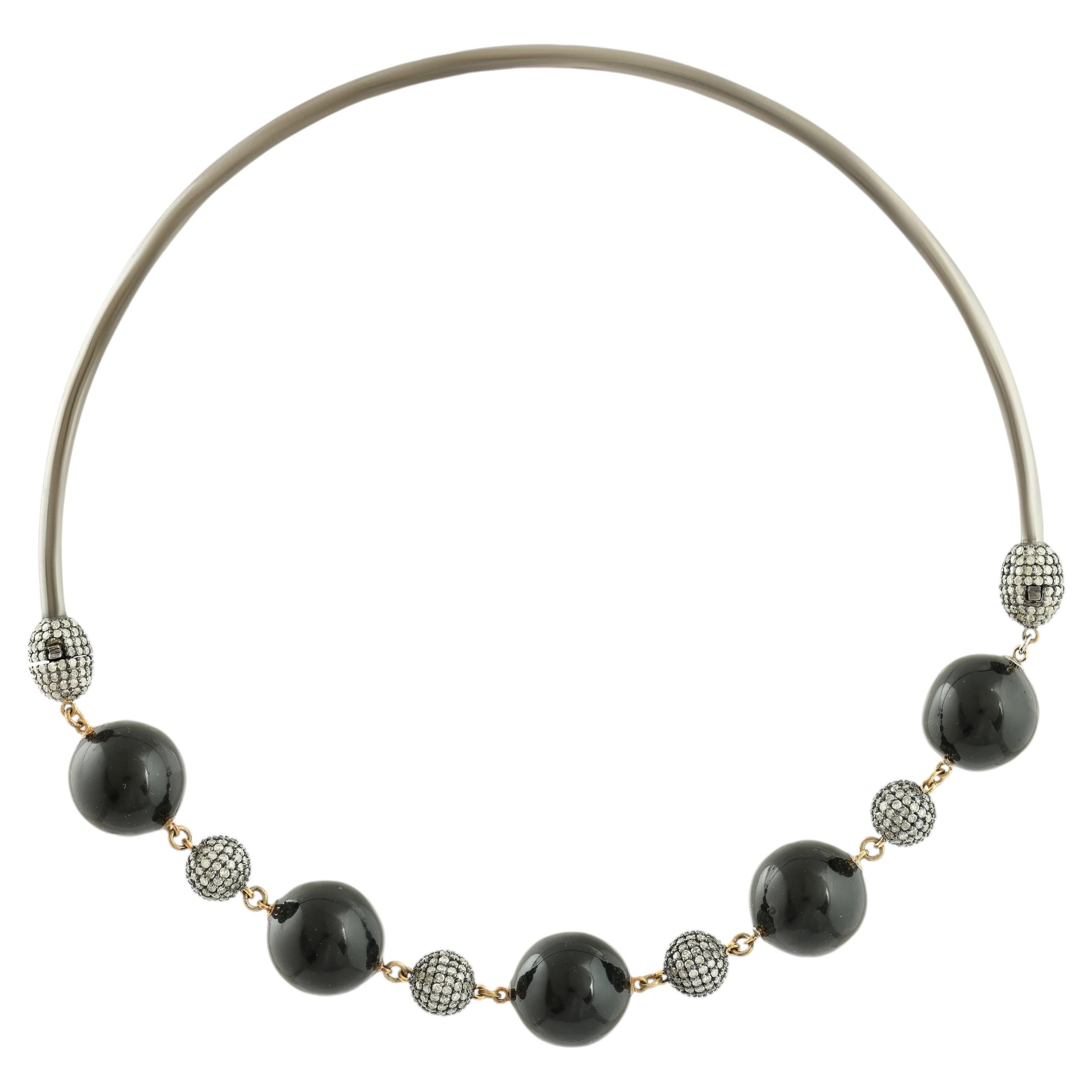 Collana Art Deco con diamanti e perline in argento placcato smalto e oro 18 carati in vendita