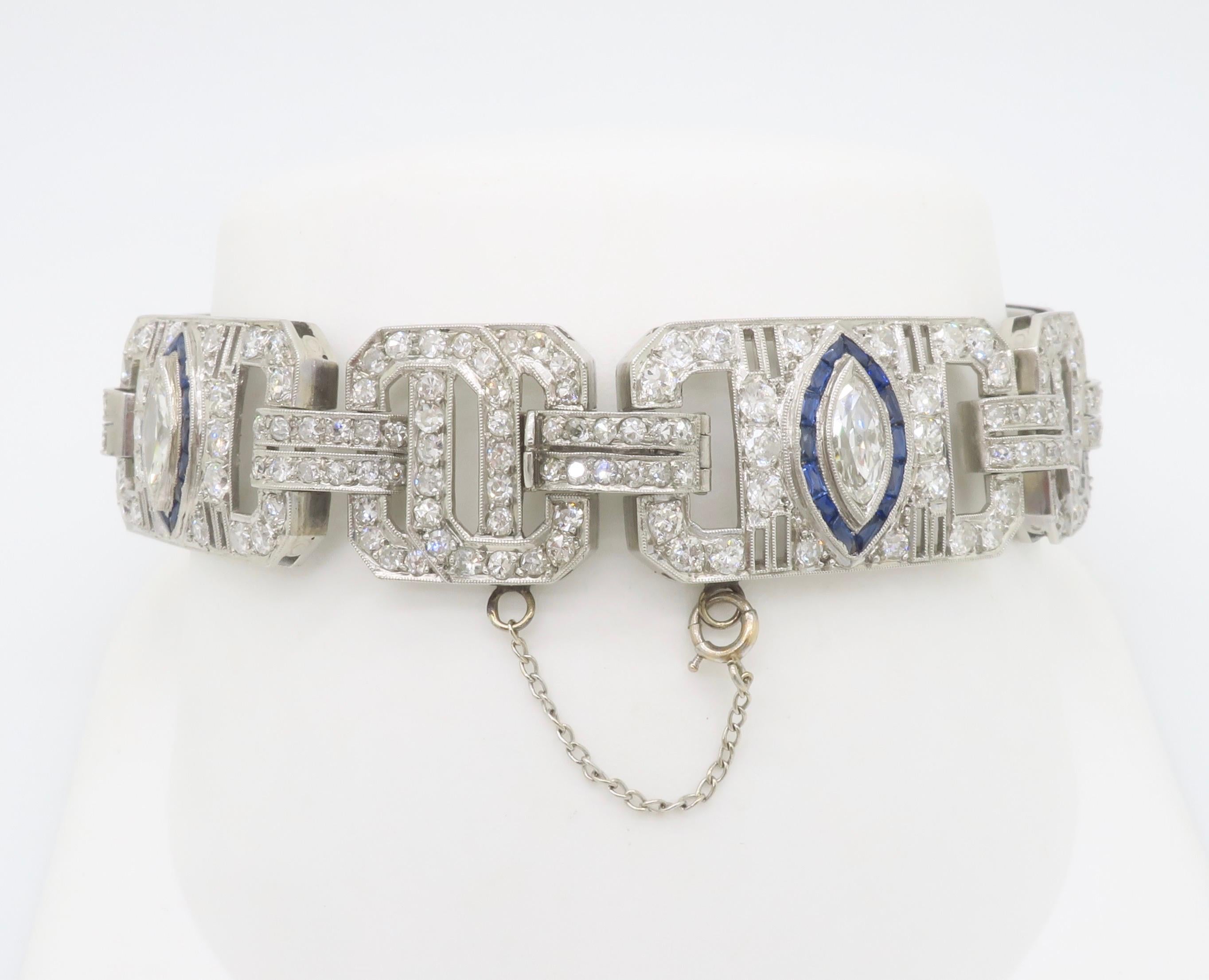 Art Deco Diamond & Blue Sapphire bracelet made in Platinum For Sale 4