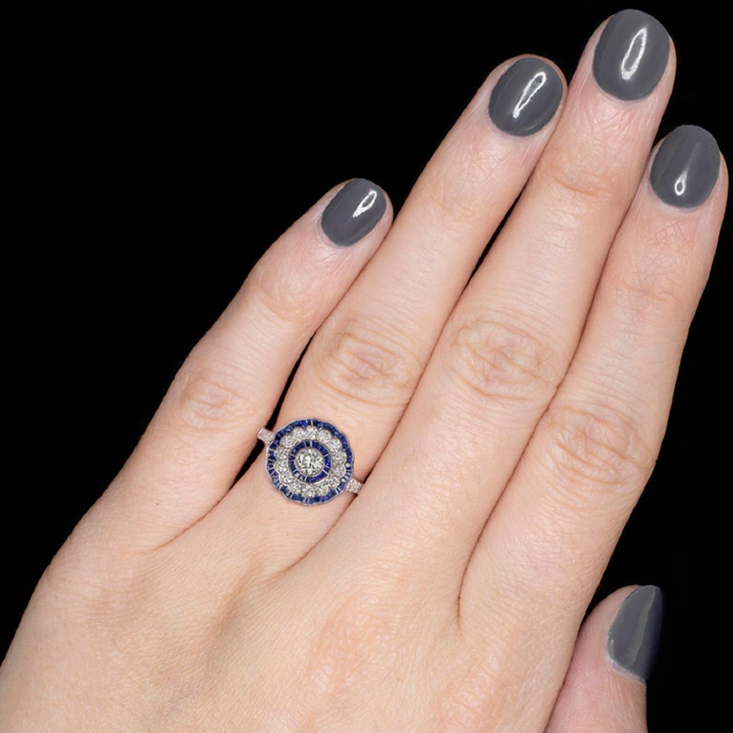 Round Cut Art Deco Style Diamond Blue Sapphire Cocktail Ring