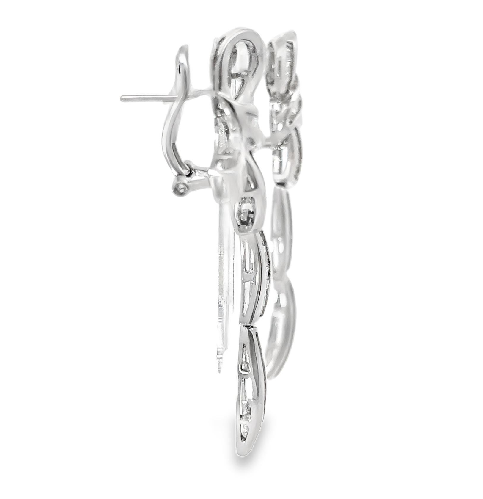 Art Deco Diamond Bow Lever-Back Drop Earrings In Excellent Condition For Sale In Beverly Hills, CA