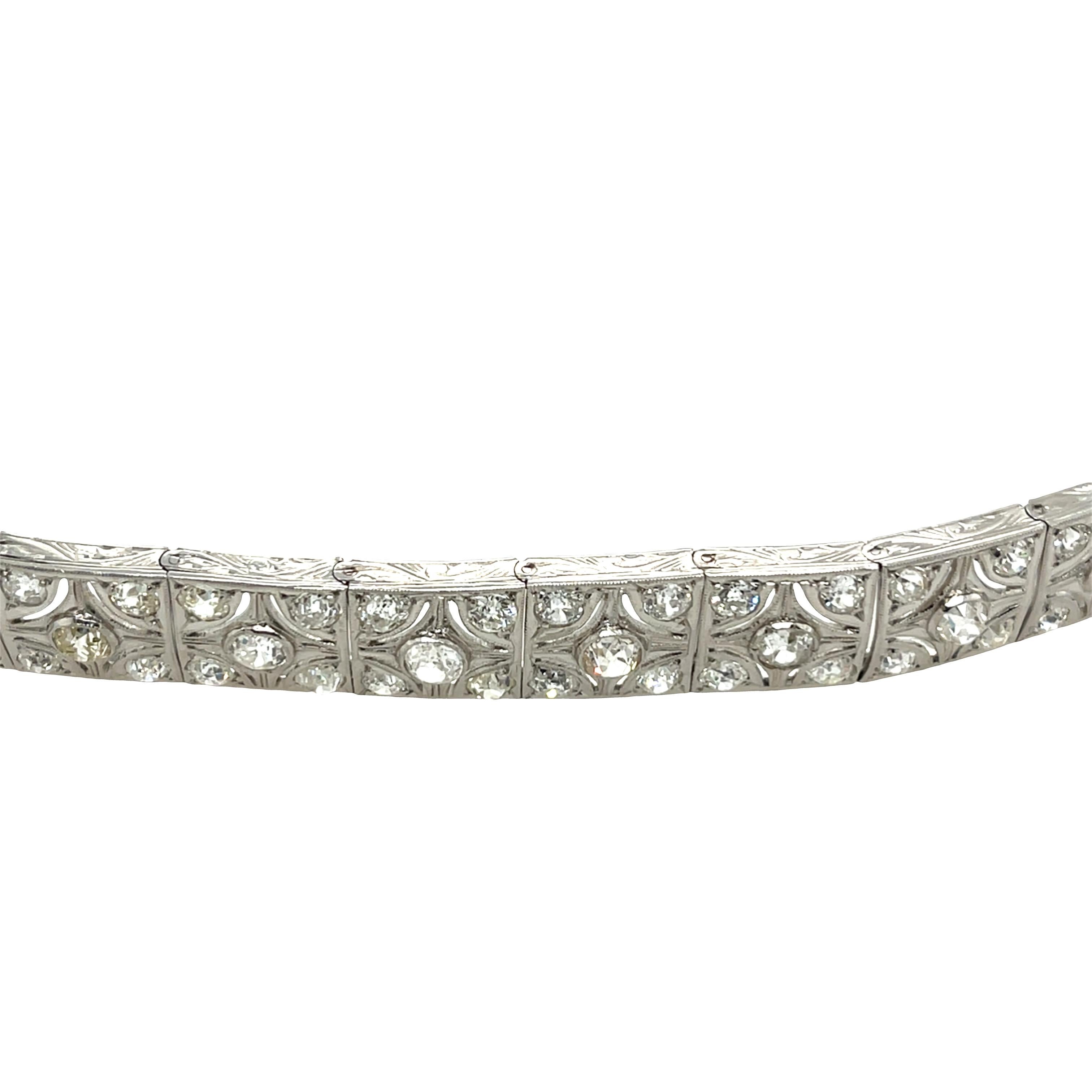 Women's Art Deco Diamond Bracelet 8.0ct Set In Platinum For Sale