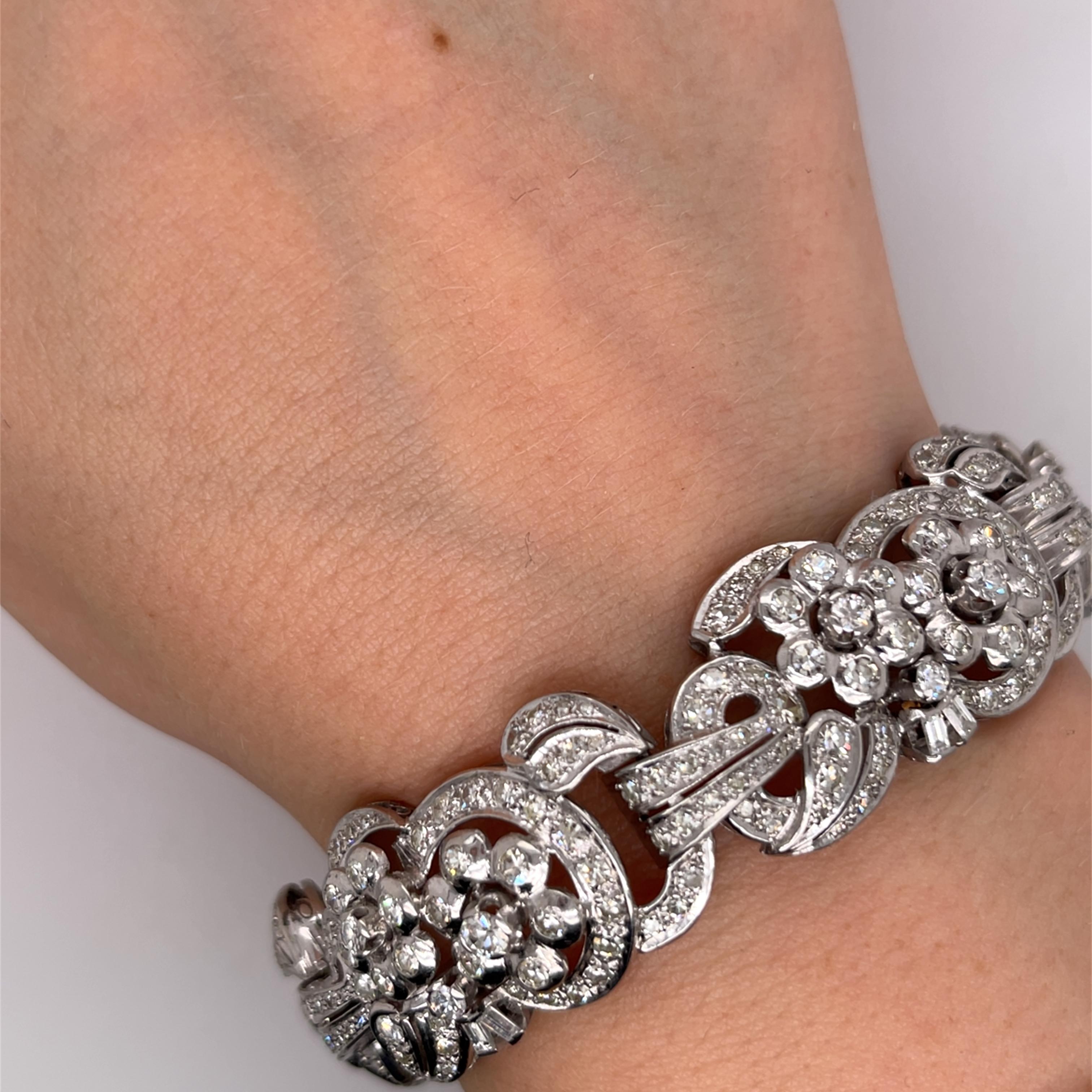 Women's Art Deco Diamond Bracelet 8.10ct Set In Platinum