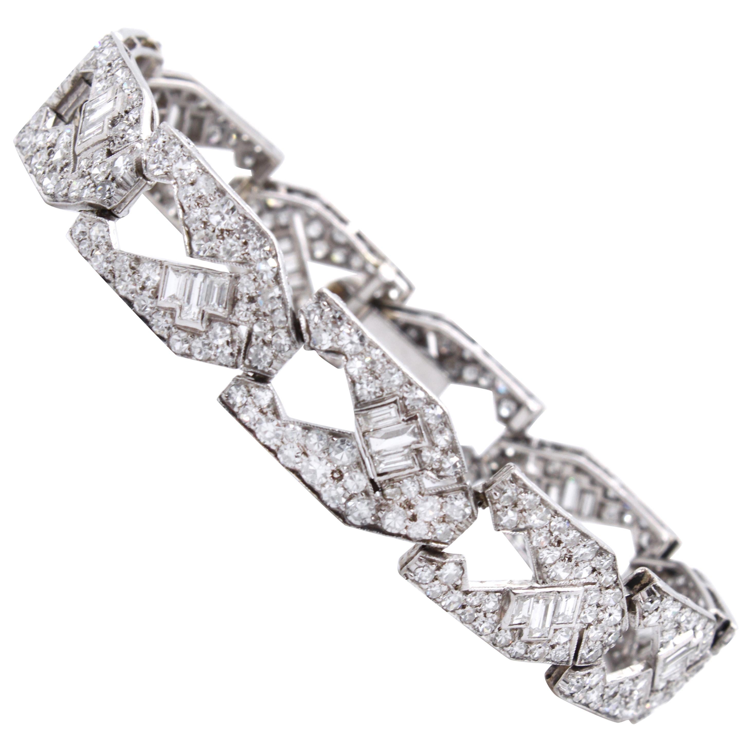 Art Deco Diamond Bracelet, circa 1930s For Sale