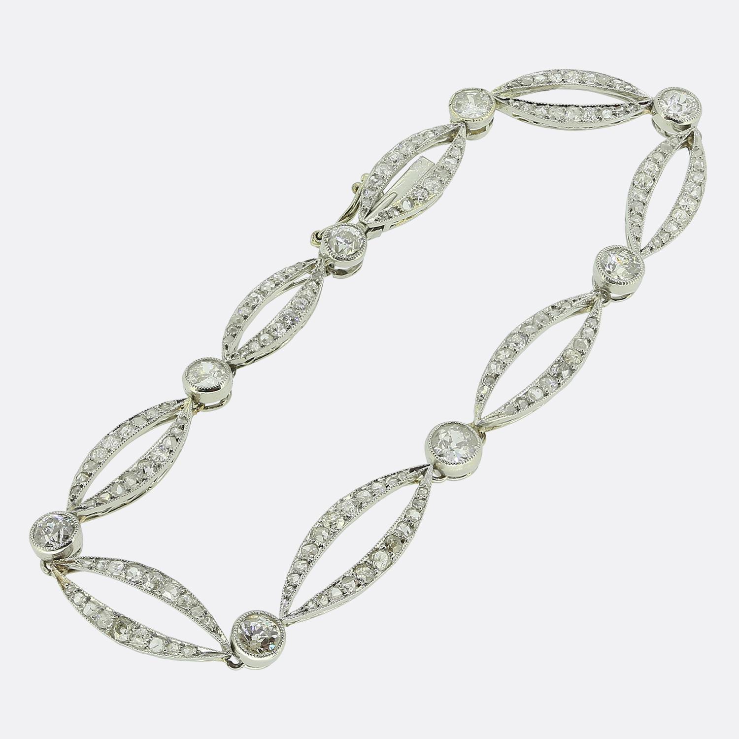 Art Déco Bracciale Art Deco con diamanti in vendita