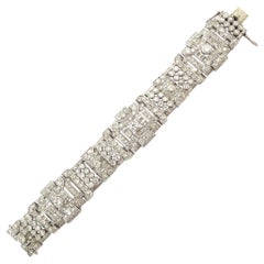 Vintage Art Deco Diamond Bracelet in Platinum