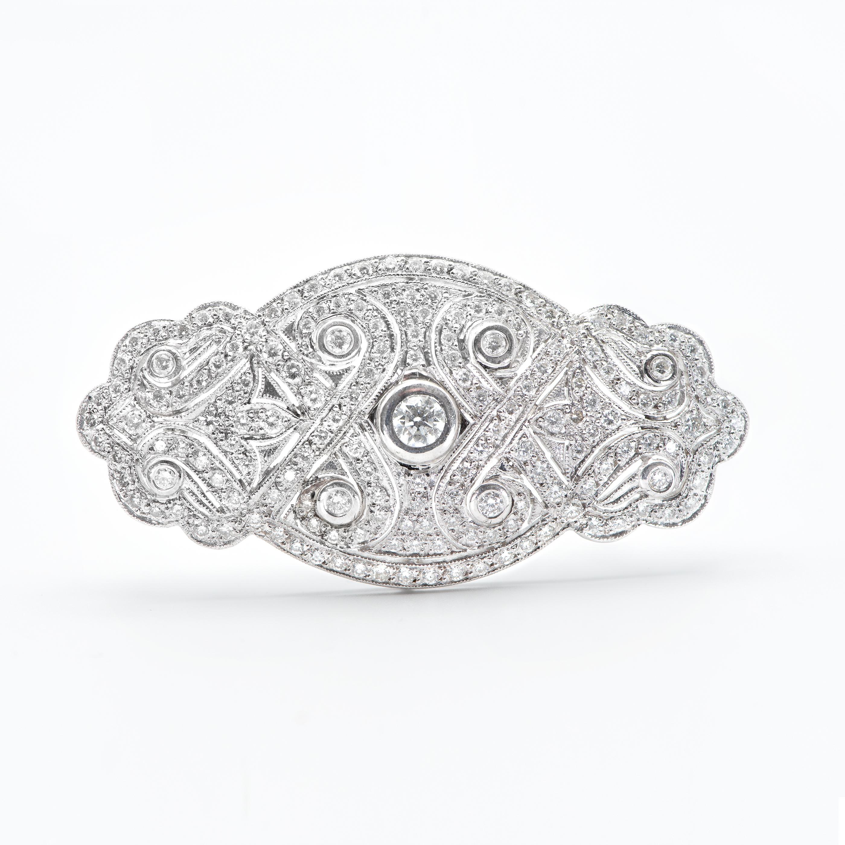 Art Deco Diamond Pin in White Gold and Diamonds