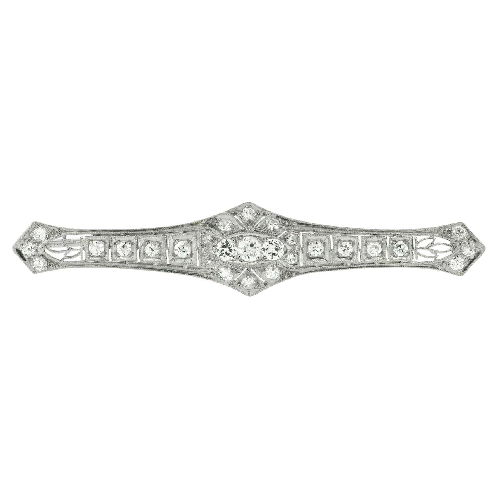 Art Deco Diamond Brooch with 0.95ct of Diamonds, Circa 1920-1930's, Platinum For Sale