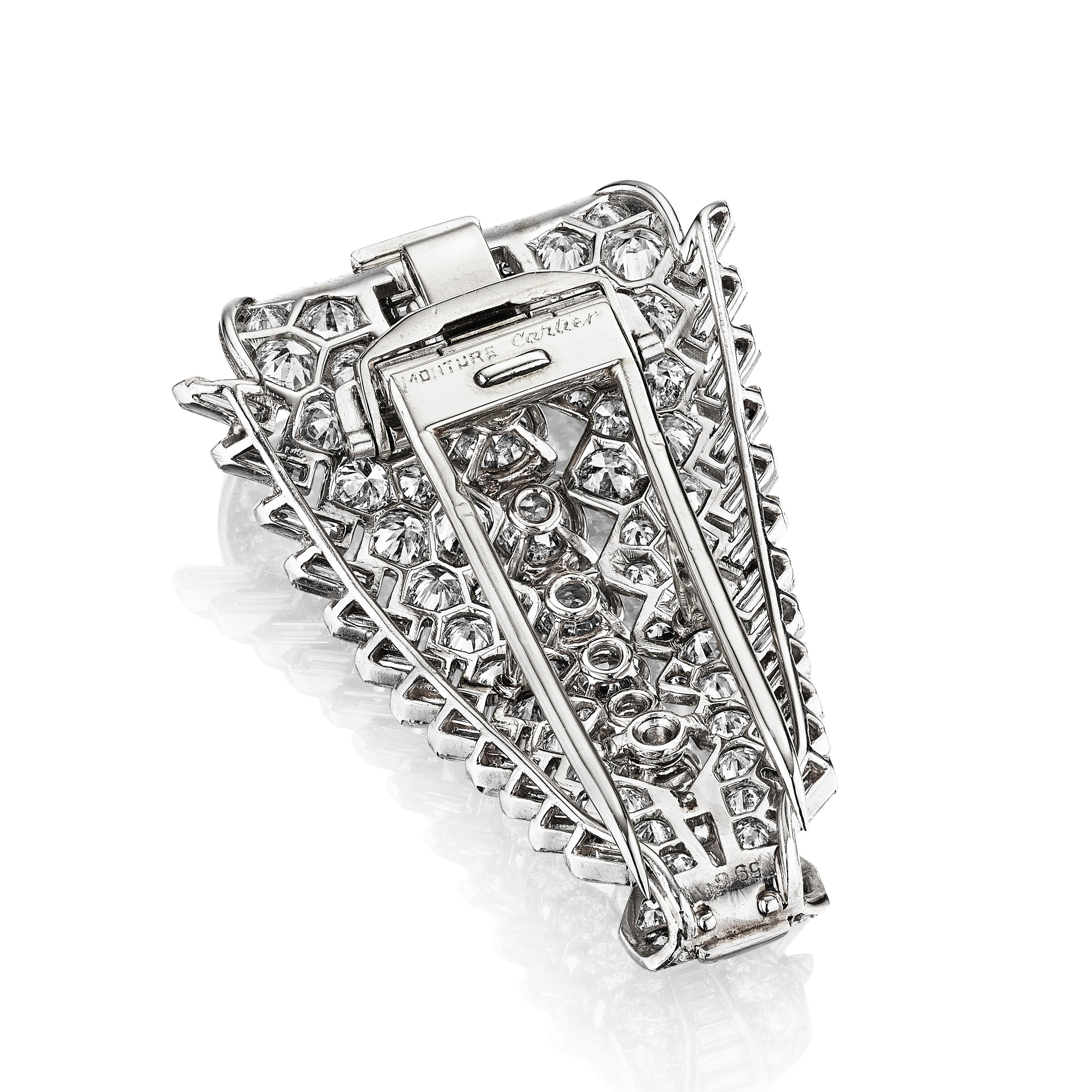 Round Cut Cartier Paris Art Deco Diamond Clip Brooch circa 1930