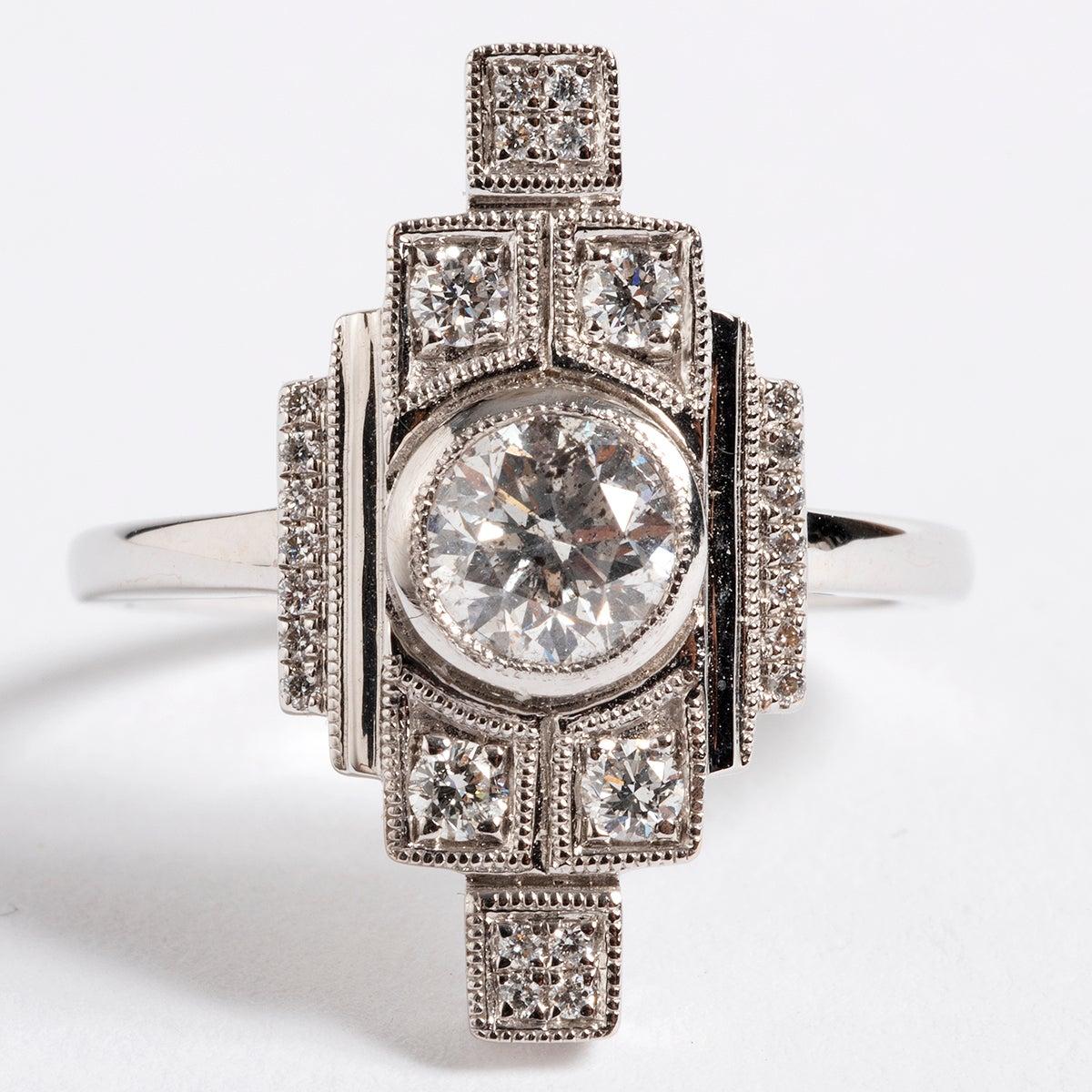 'Art Deco' Diamond Cluster Ring In Excellent Condition In Canterbury, GB