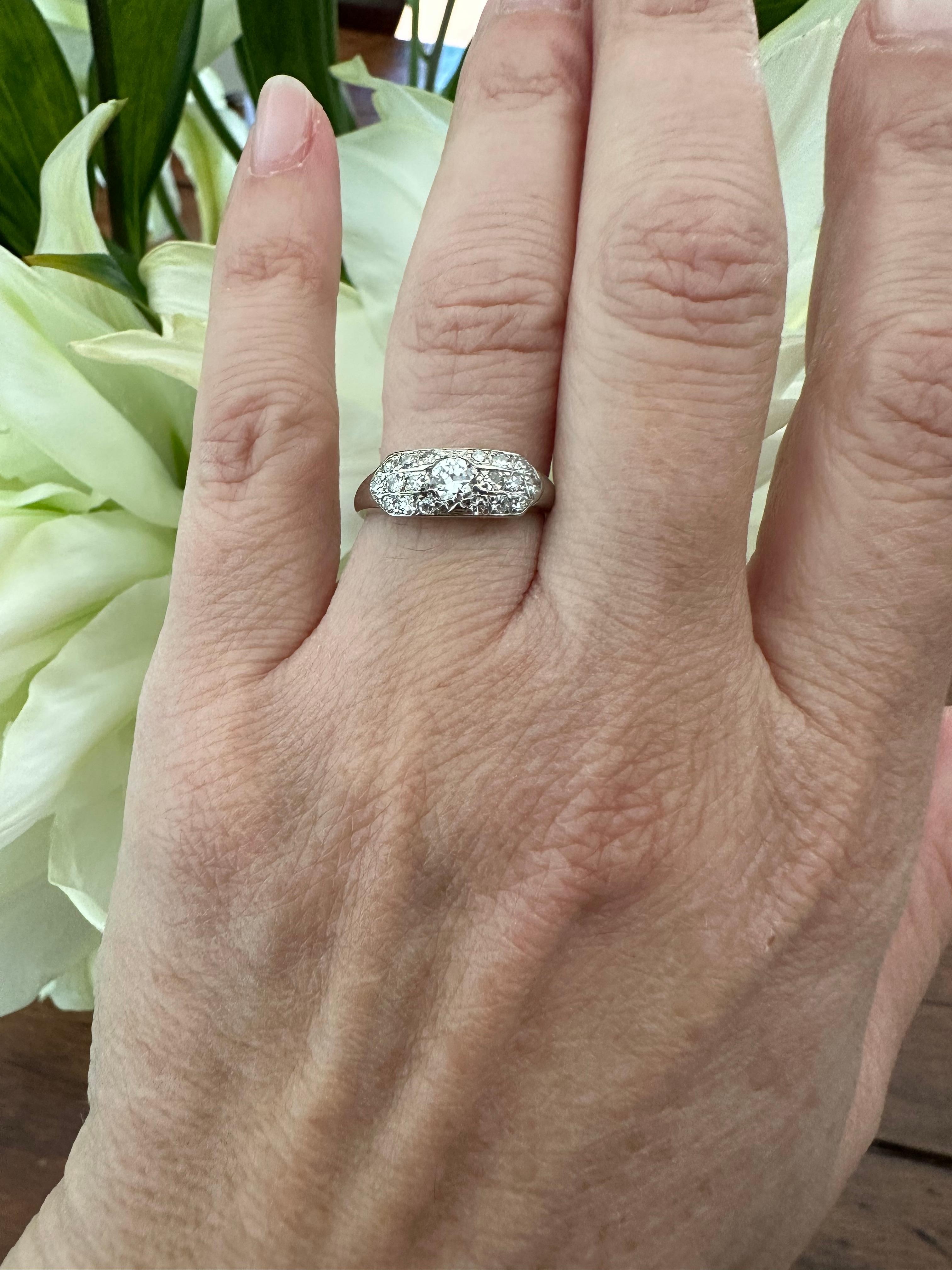 Art Deco Diamond Cluster Ring   For Sale 4