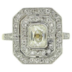Anillo Art Decó con racimo de diamantes