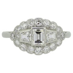 Bague en grappe de diamants Art déco