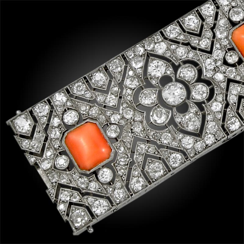 Art Deco Diamant-Gliederarmband mit Koralle, Platin (Art déco)