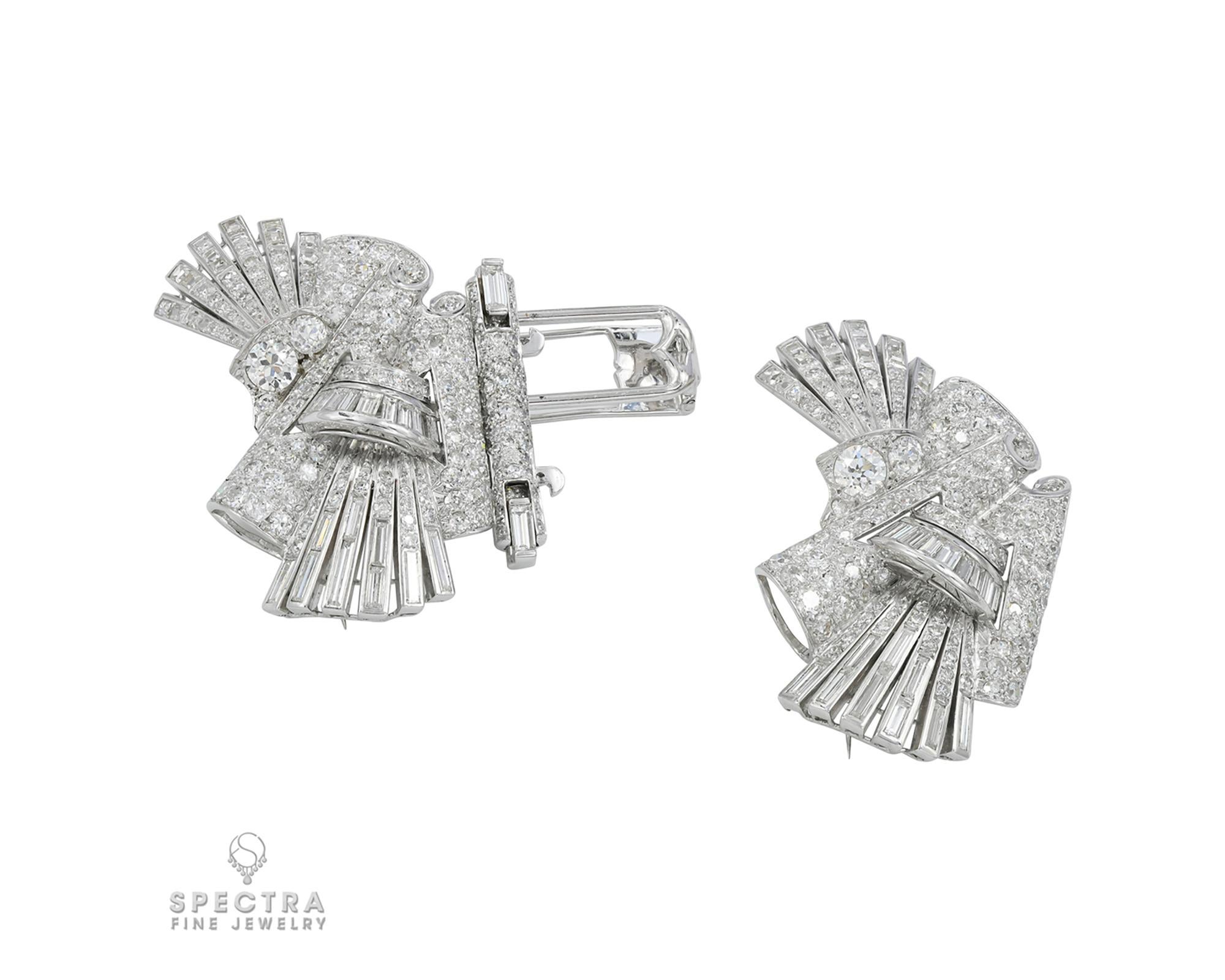 A beautiful Art Deco brooch decorated with white diamonds and set in platinum.
Circa 1940.
The diamonds are old brilliant, single and baguette-cut, of F/G/H colors, VS clarity.
Gross weight is 46.65 gr.
Can be worn as one piece or two individual