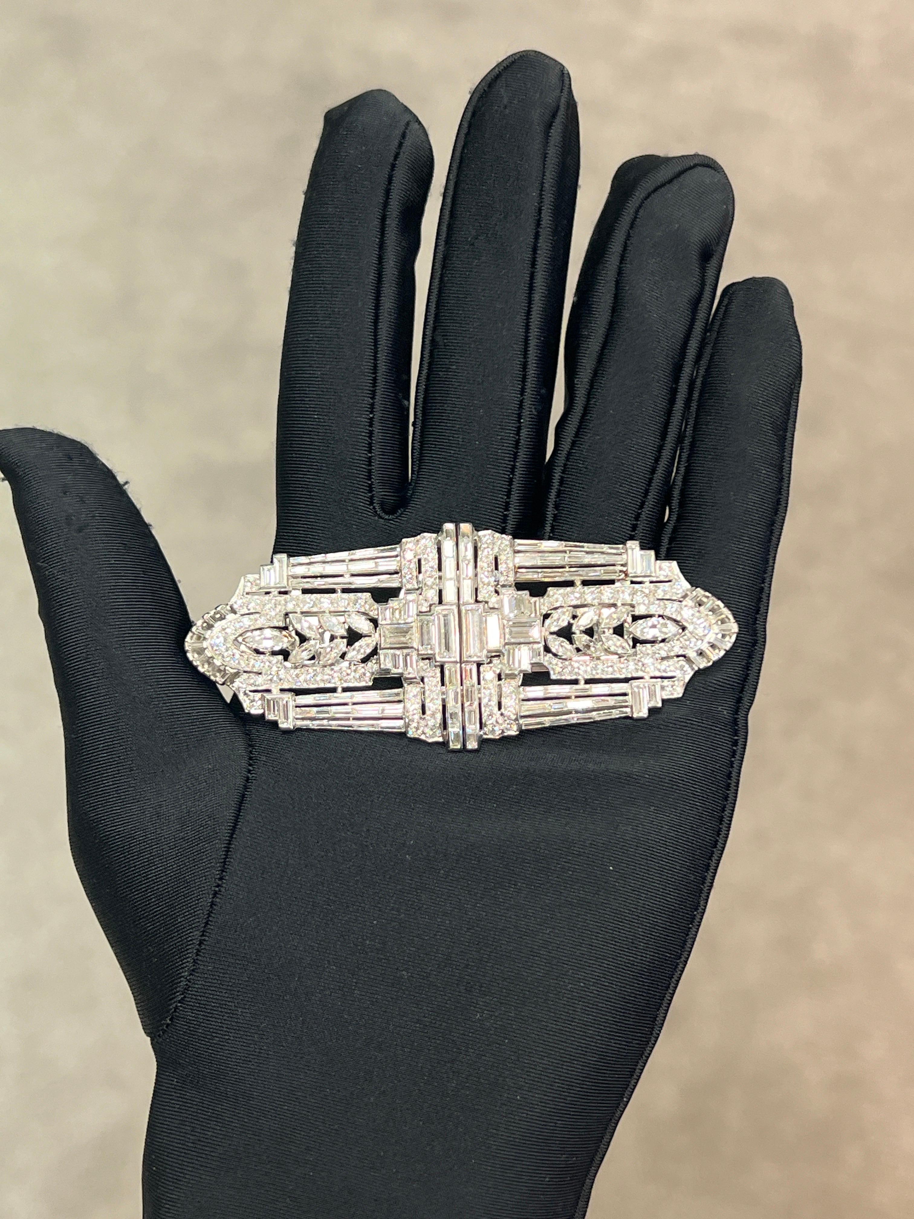Art Deco Diamond Double Clip-Brooch  In Excellent Condition For Sale In New York, NY