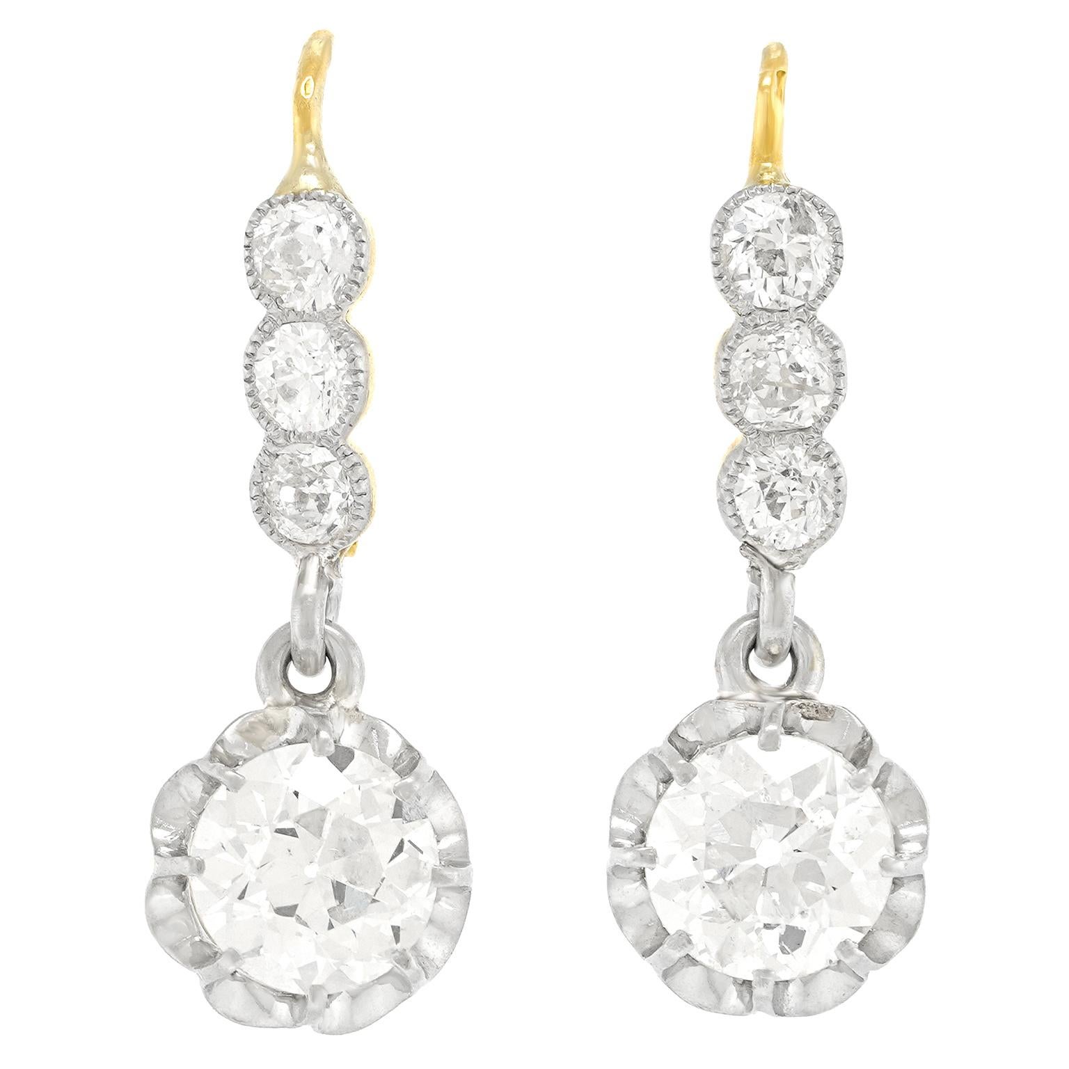 Art Deco Diamant-Tropfen-Ohrringe Frankreich (Art déco) im Angebot
