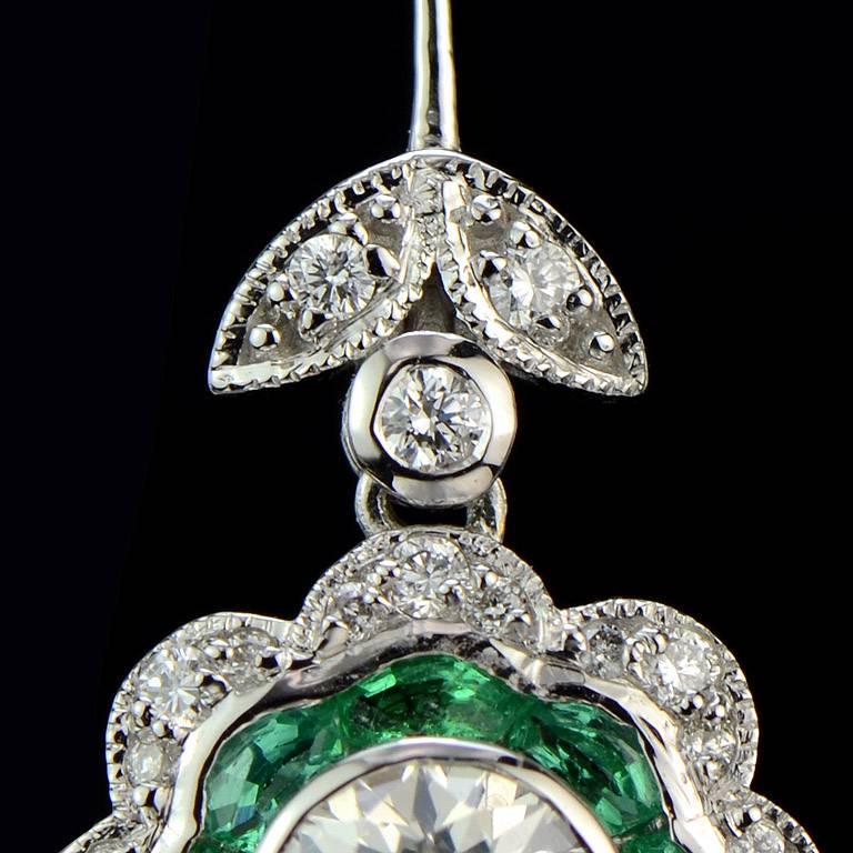 Women's Diamond Emerald Dangle Earrings