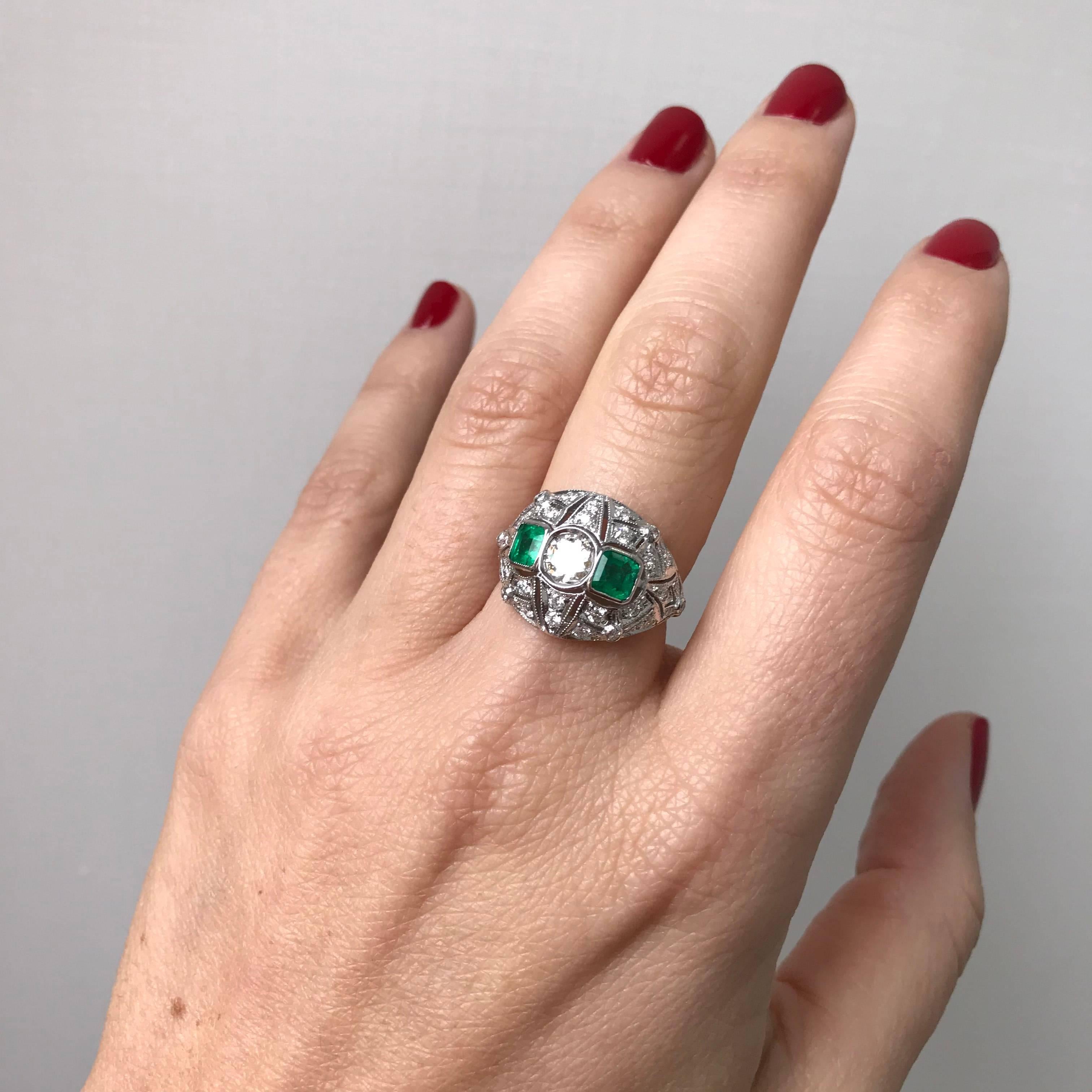 Art Deco Diamond Emerald Gold Ring 2