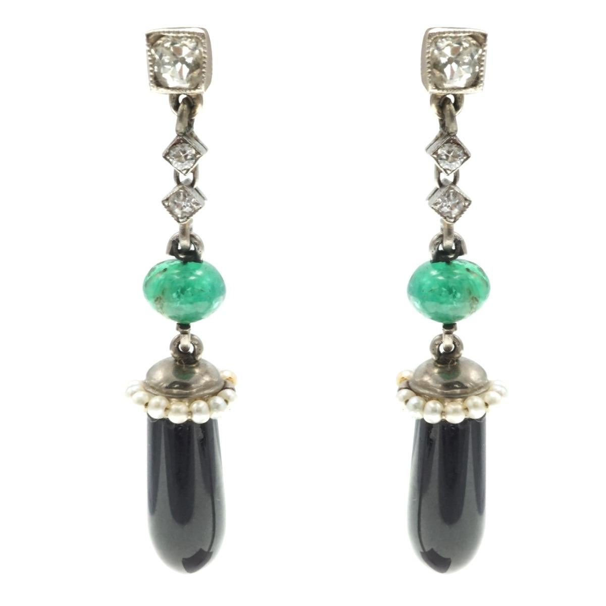 Art Deco Style Diamond Emerald Onyx 18 Karat Gold Earrings For Sale 1