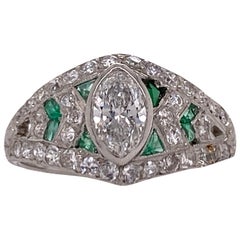 Art Deco Diamond Emerald Platinum Estate Ring