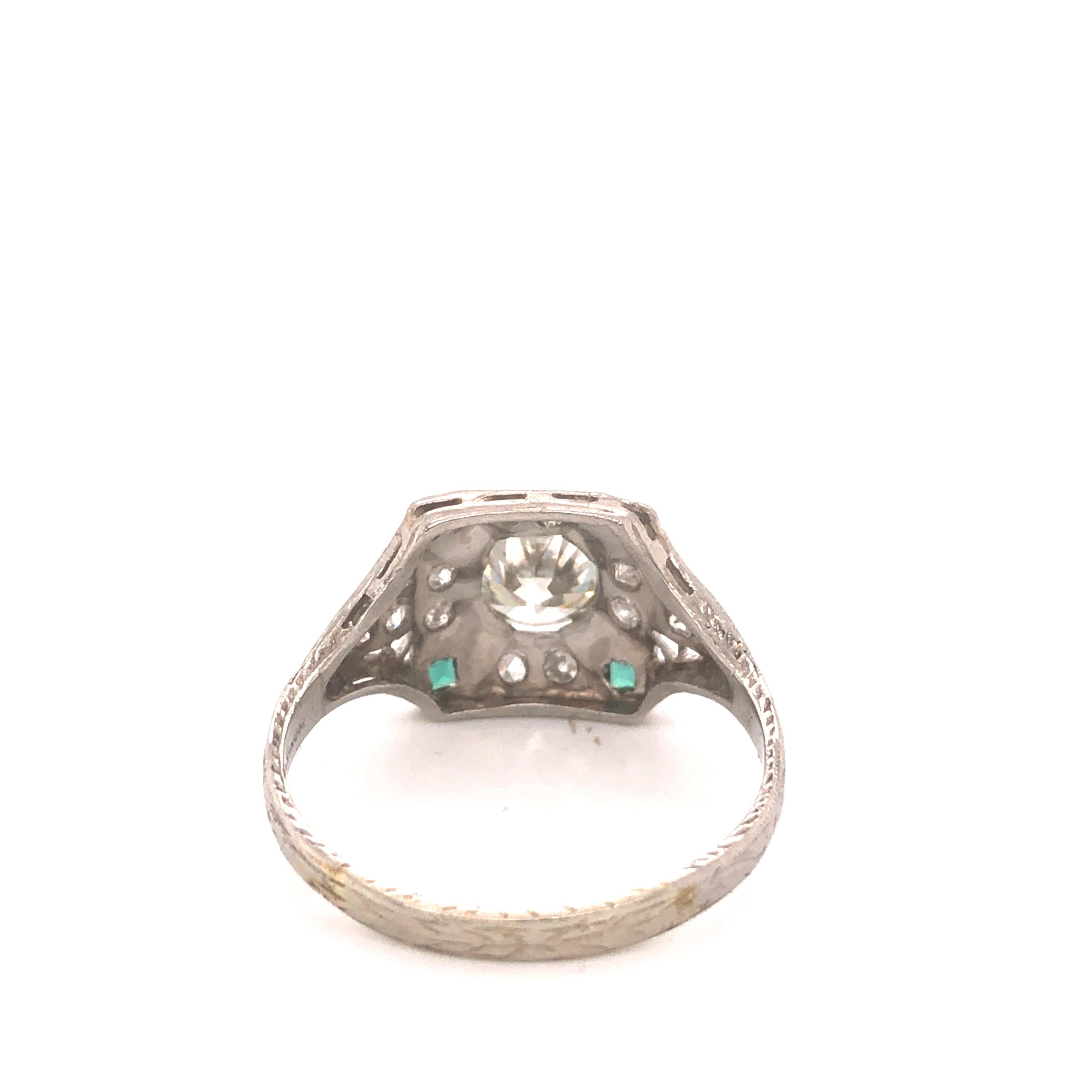 Art Deco Diamond and Emerald Platinum Ring 1.75 Carat In Good Condition In MIAMI, FL