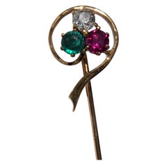Art Deco Diamond Emerald Ruby 18 Karat Rose Gold Clover Stickpin