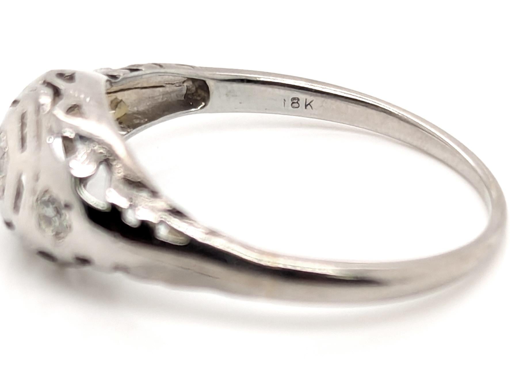 Women's Art Deco Diamond Engagement Ring .21ct Mined Old European Original 1920 Ribbon 1 For Sale