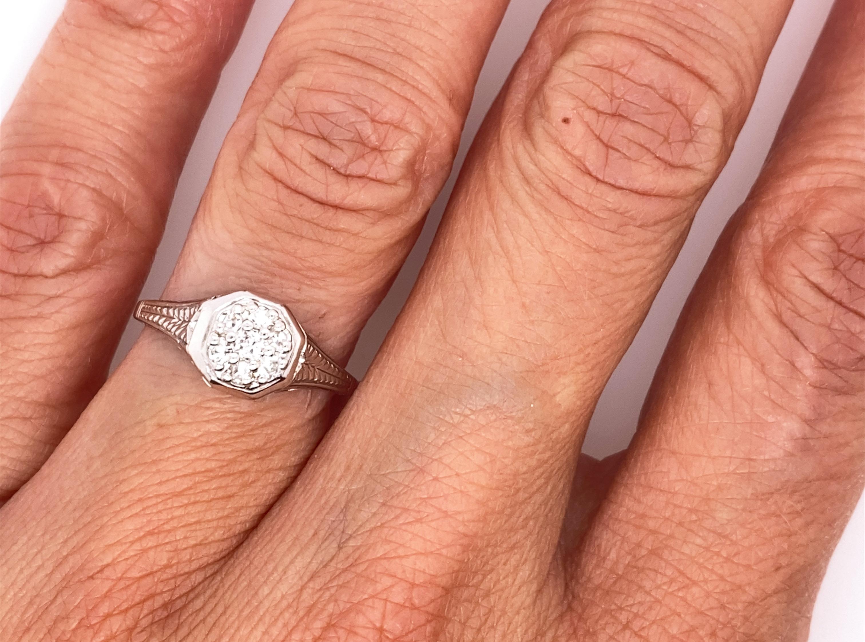 Women's Art Deco Diamond Engagement Ring .28ct 18k White Gold Antique Original, 1920s For Sale