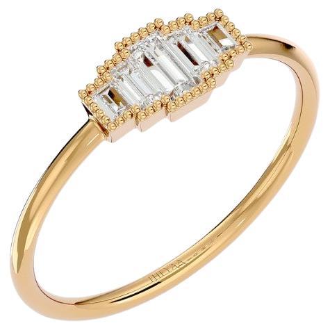 Art Deco Diamond Engagement Ring in 18 Karat Gold For Sale