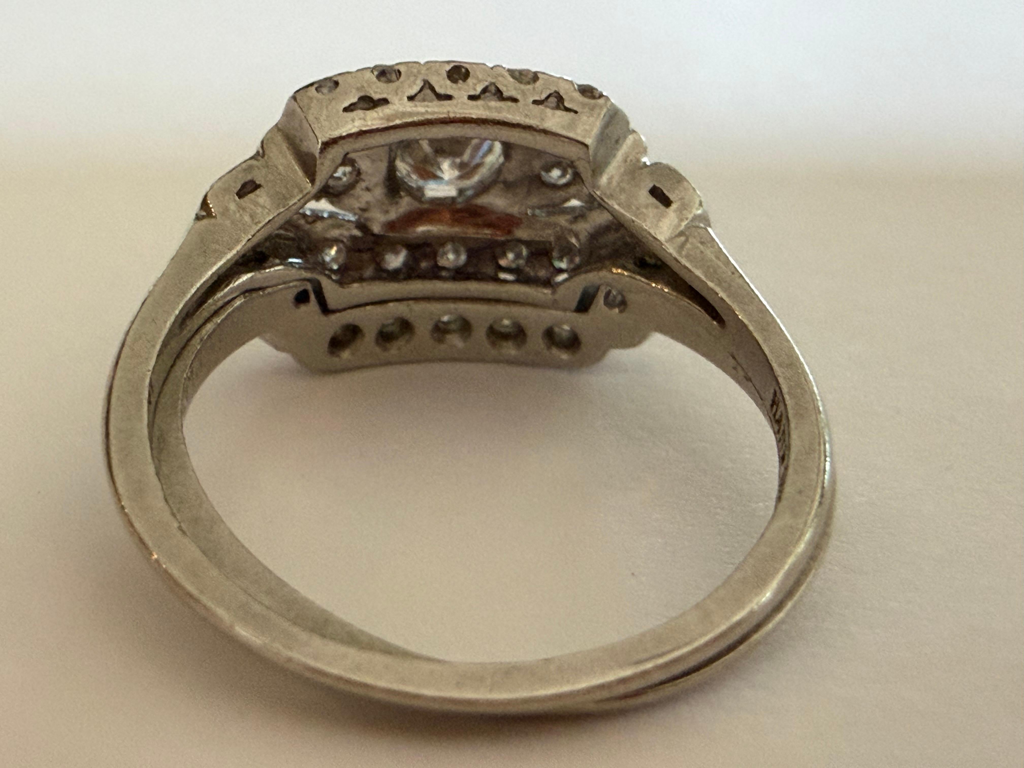 Set di anelli di fidanzamento con diamanti Art Deco In condizioni buone in vendita a Denver, CO