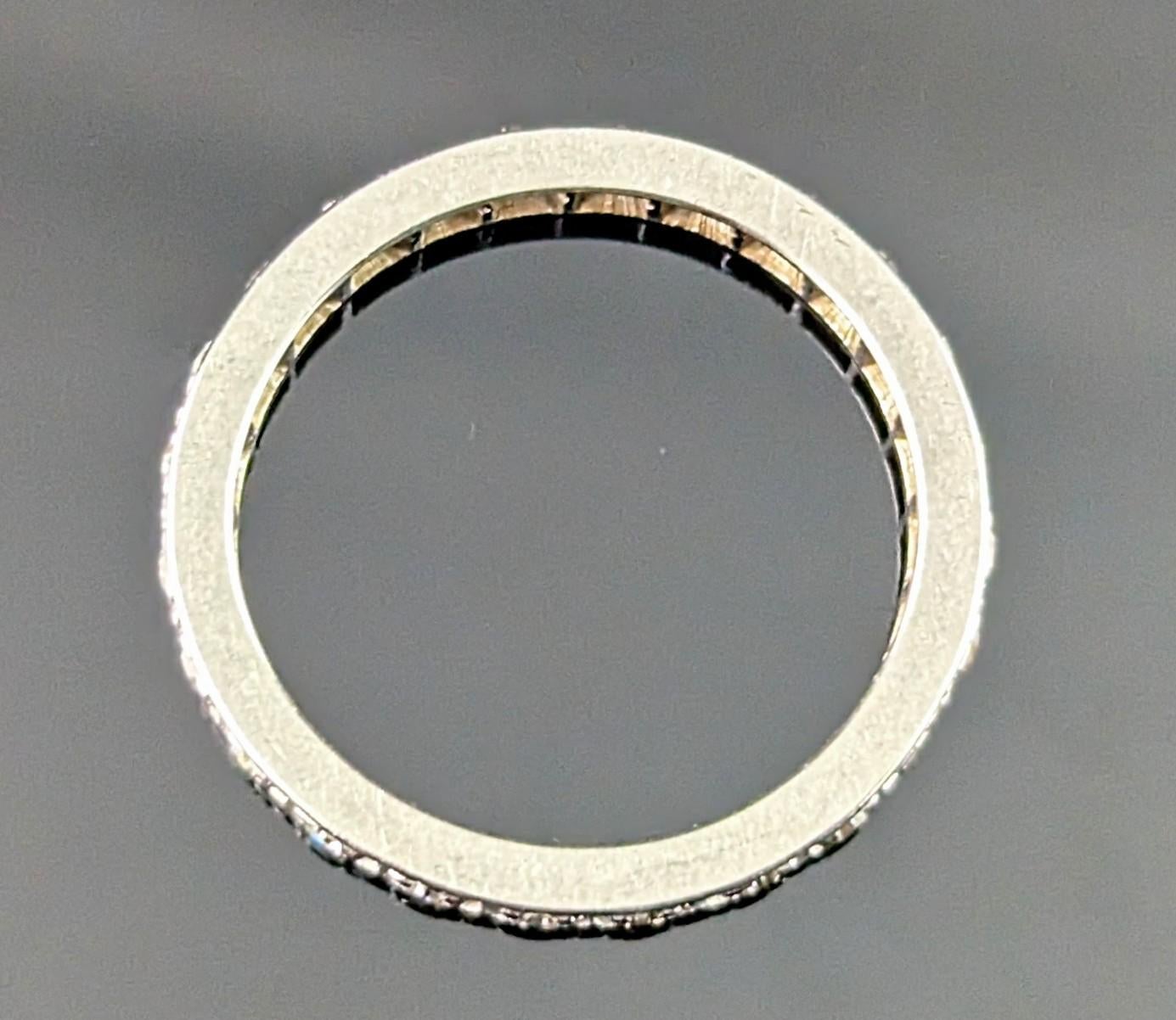Donna Anello dell'eternità con diamante Art Deco, oro bianco 18 carati in vendita