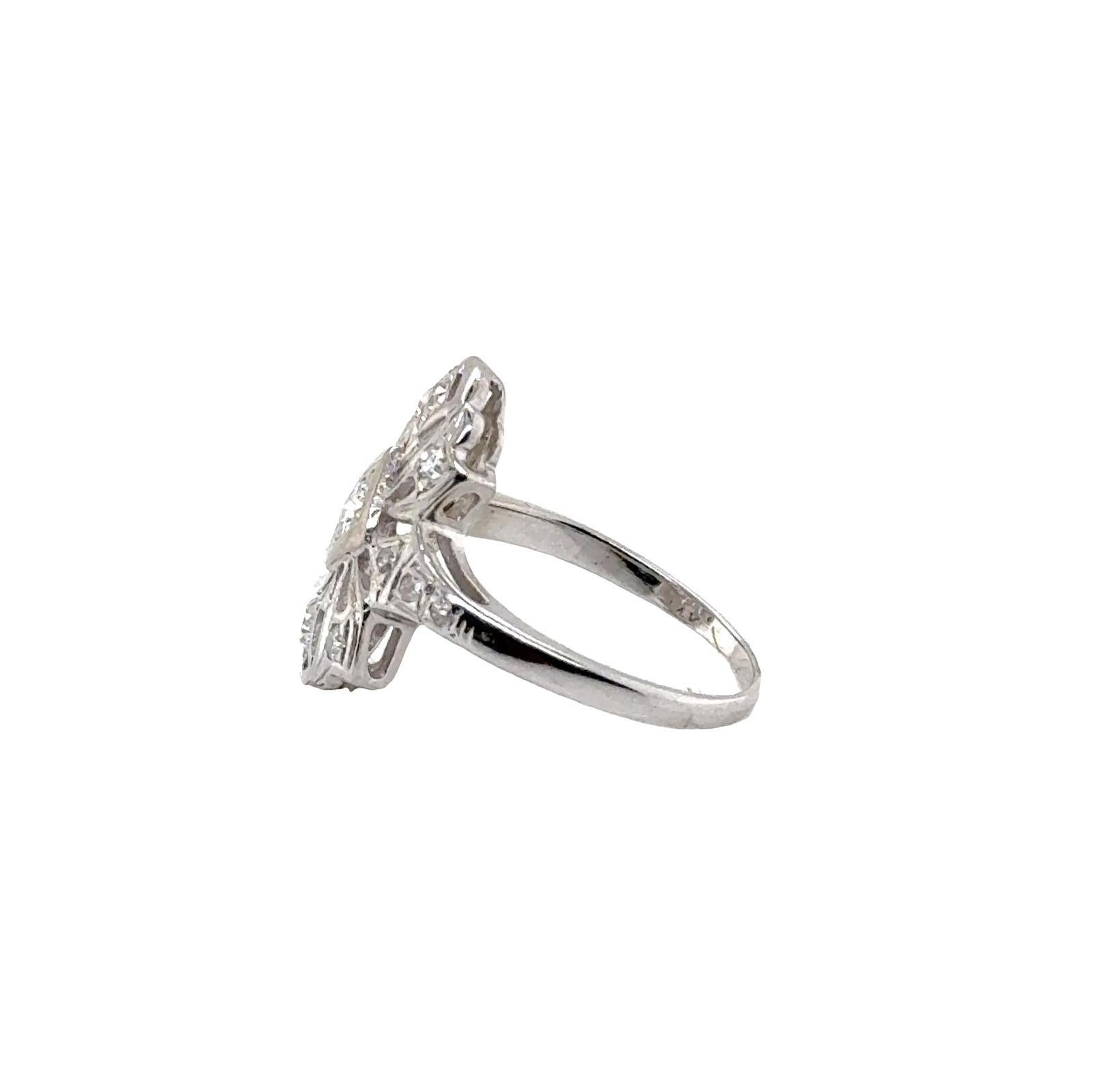 Art Deco Diamond Filigree 14 Karat White Gold Cocktail Ring For Sale 1