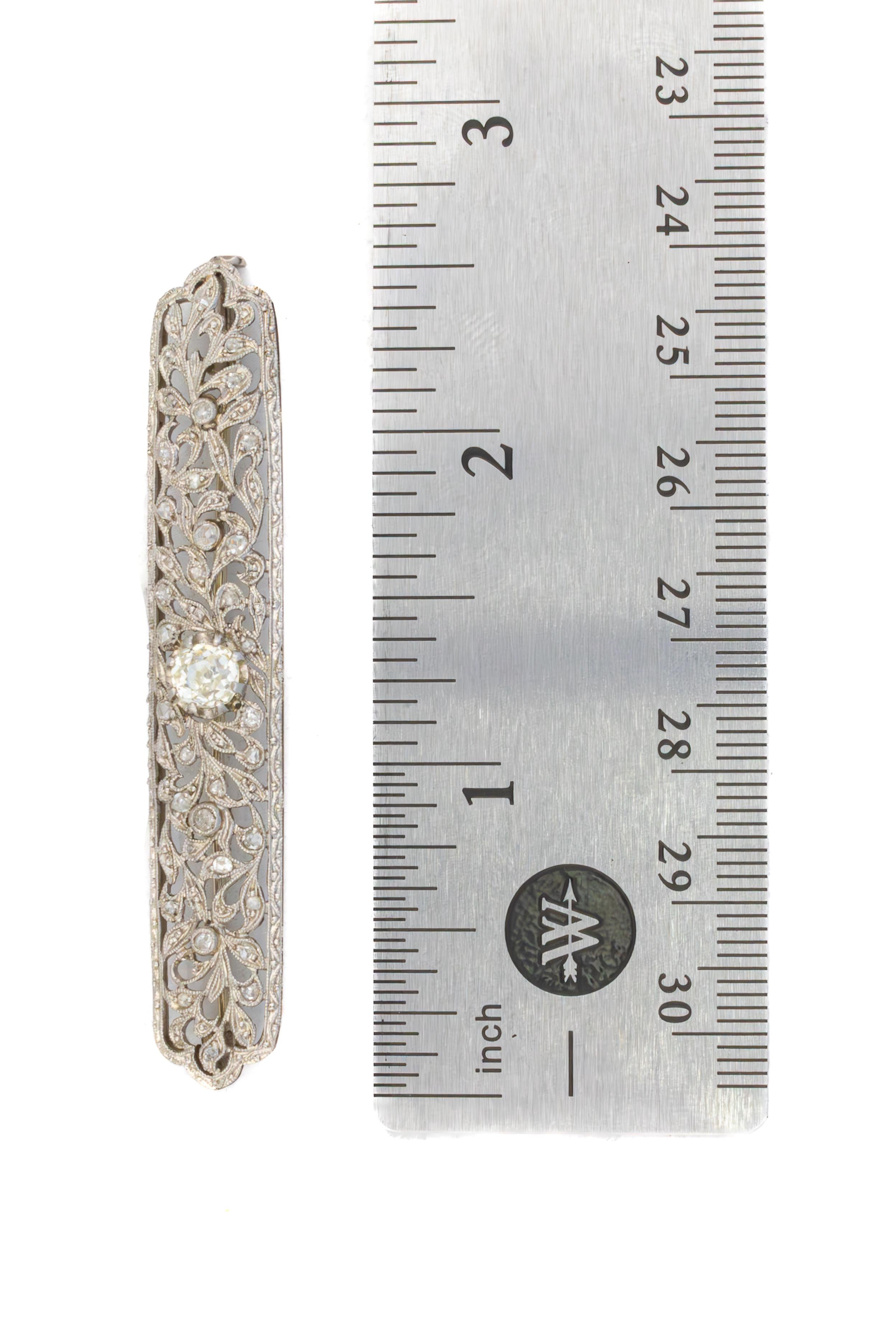 Art Deco Diamond Filigree Bar Brooch In Excellent Condition For Sale In New York, NY