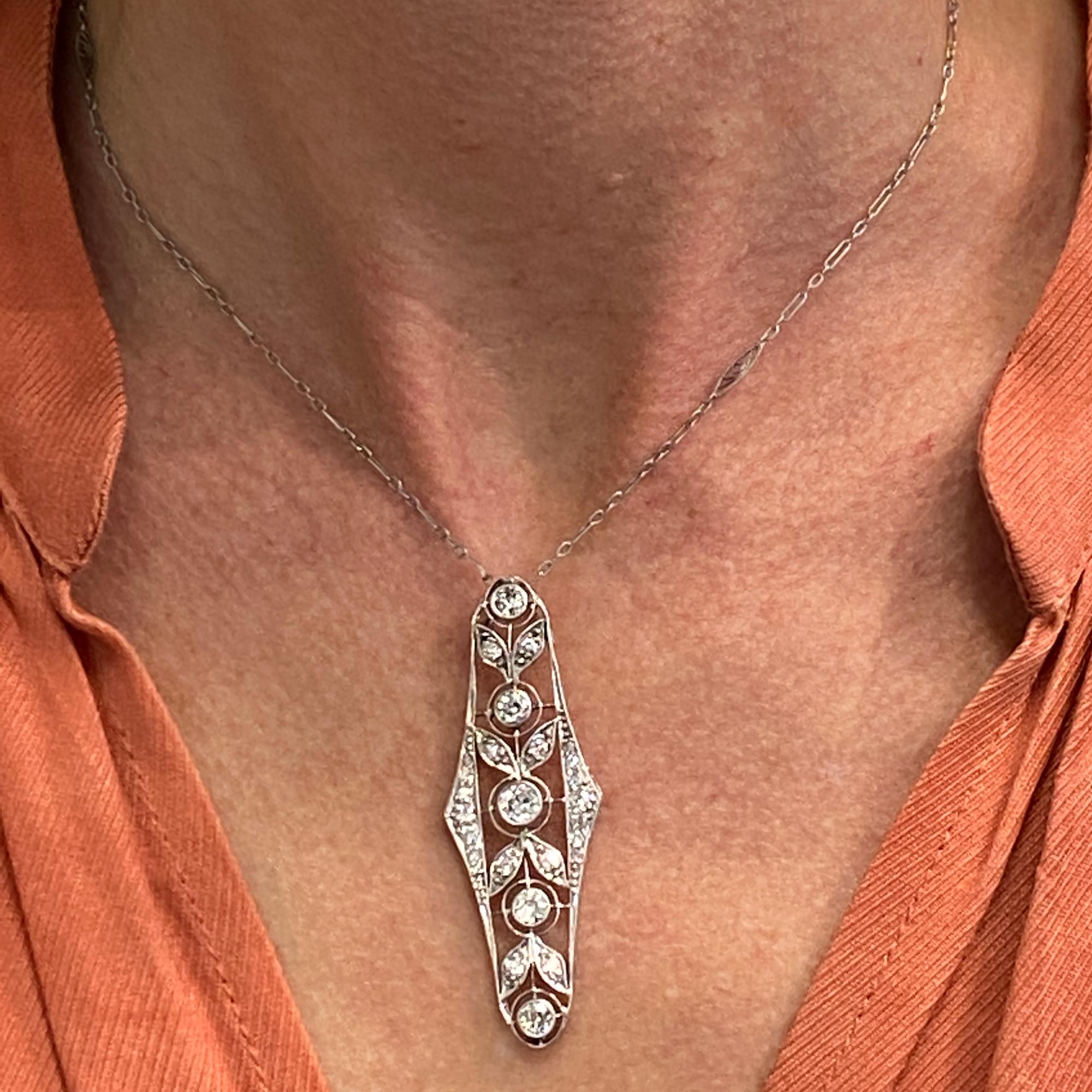 Women's Art Deco Diamond Filigree Platinum Pendant Necklace