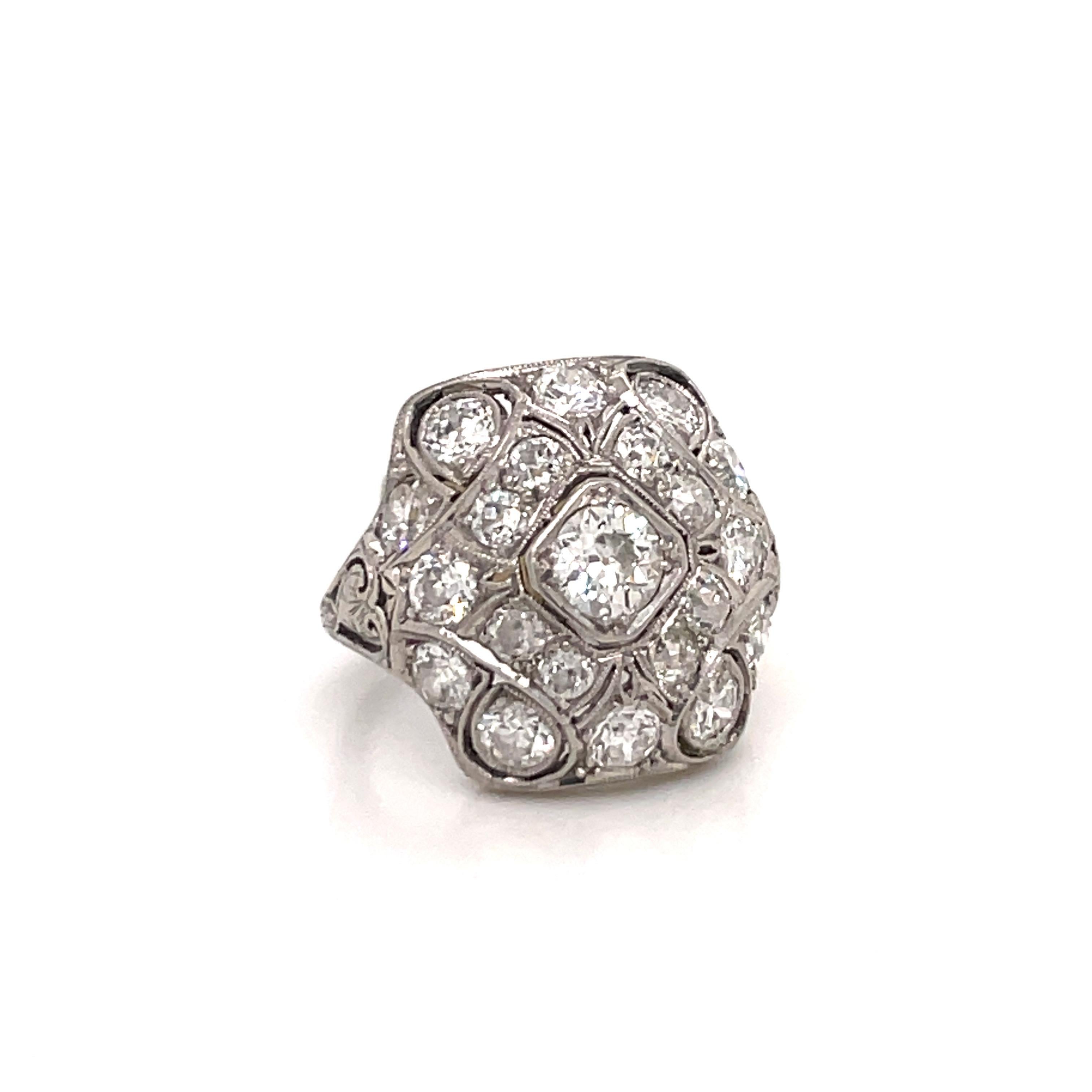Round Cut Art Deco Diamond Filigree Ring 1.50 Carats Platinum 5.2 Grams For Sale