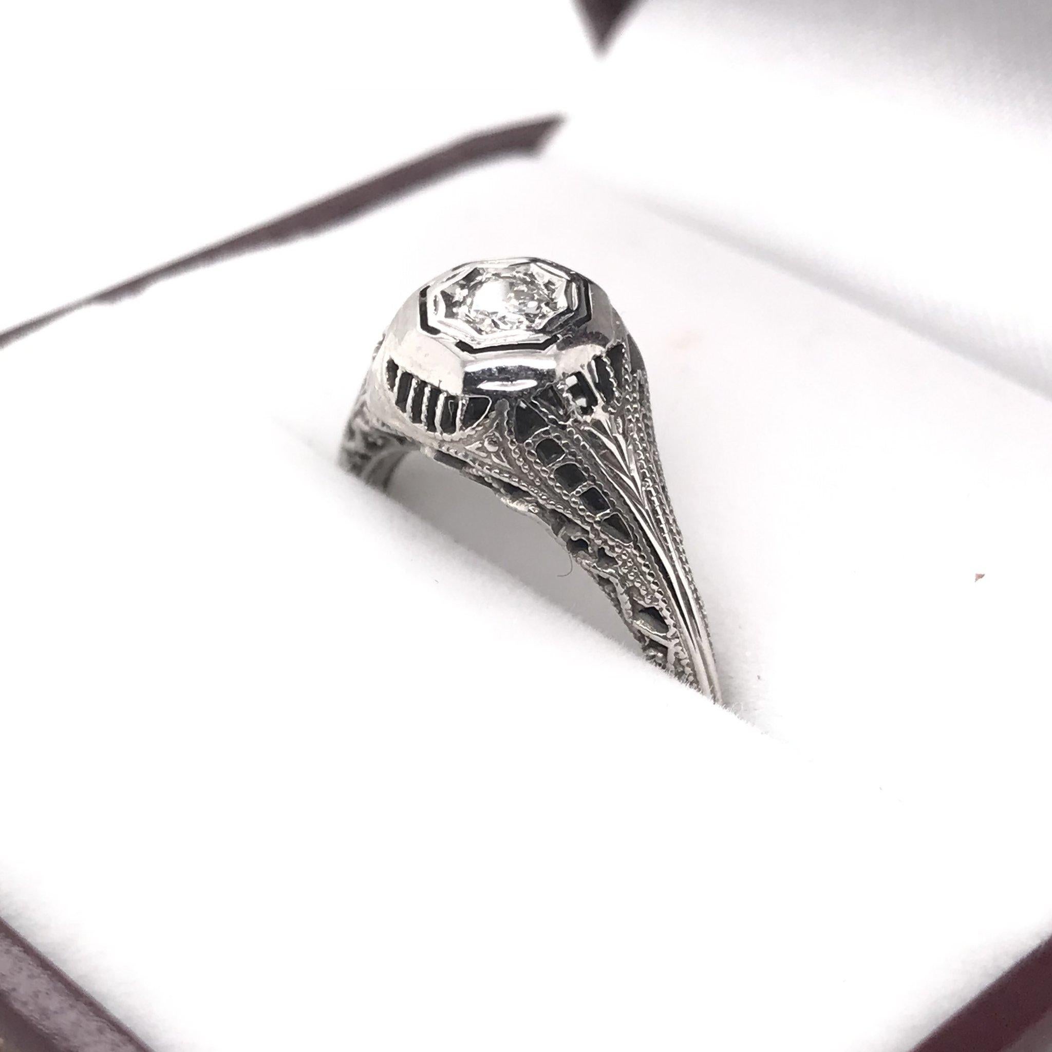 Art Deco Diamond Filigree Ring 1