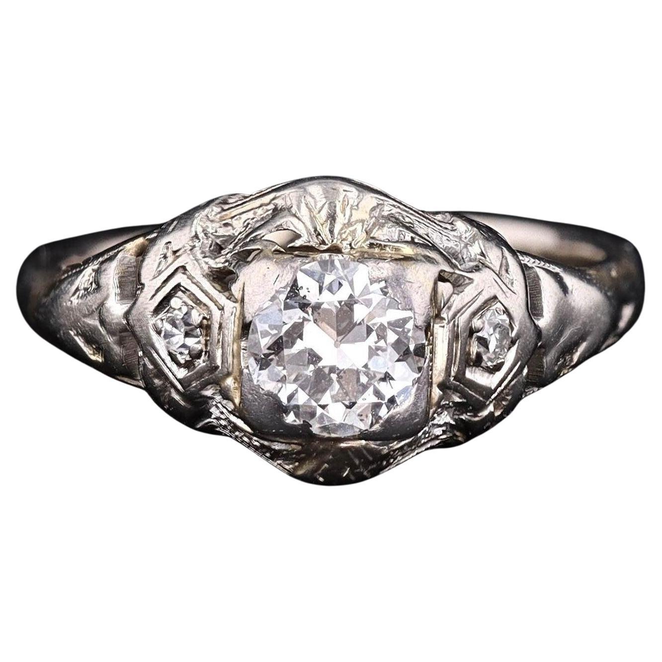 Anello Art Deco con diamanti in filigrana in oro bianco 18 carati in vendita