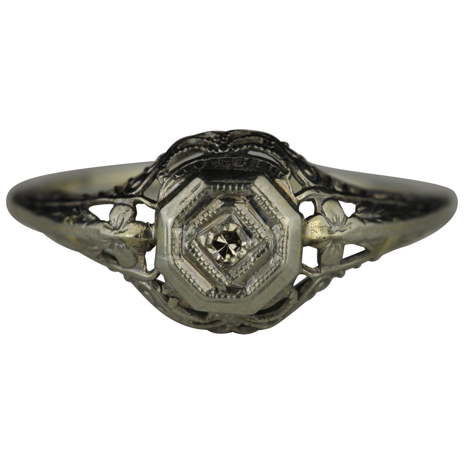 Art Deco Diamond Filigree Solitaire Ring For Sale