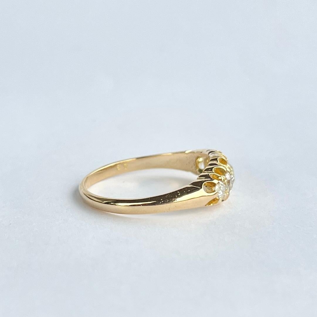 Art Deco Diamond Five-Stone 18 Carat Gold Ring For Sale 1