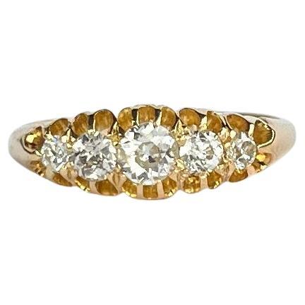 Art Deco Diamantring mit fünf Steinen aus 18 Karat Gold