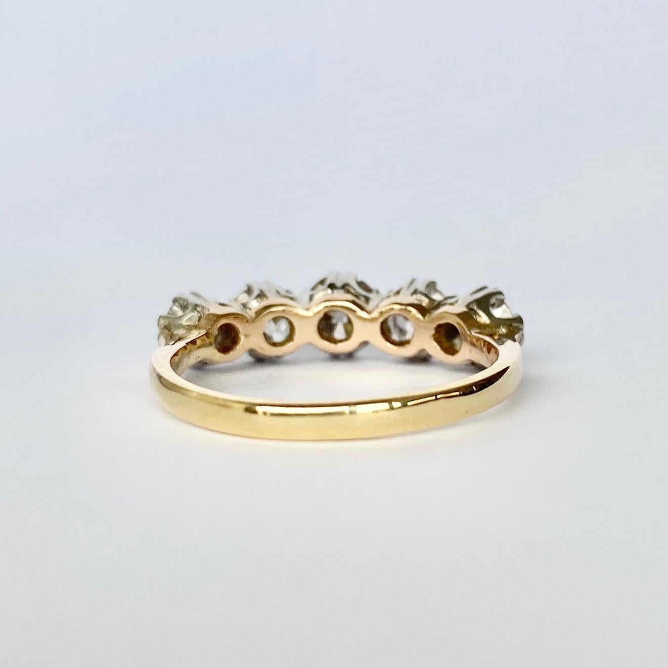 Round Cut Art Deco Diamond Five-Stone and 18 Carat Gold Ring