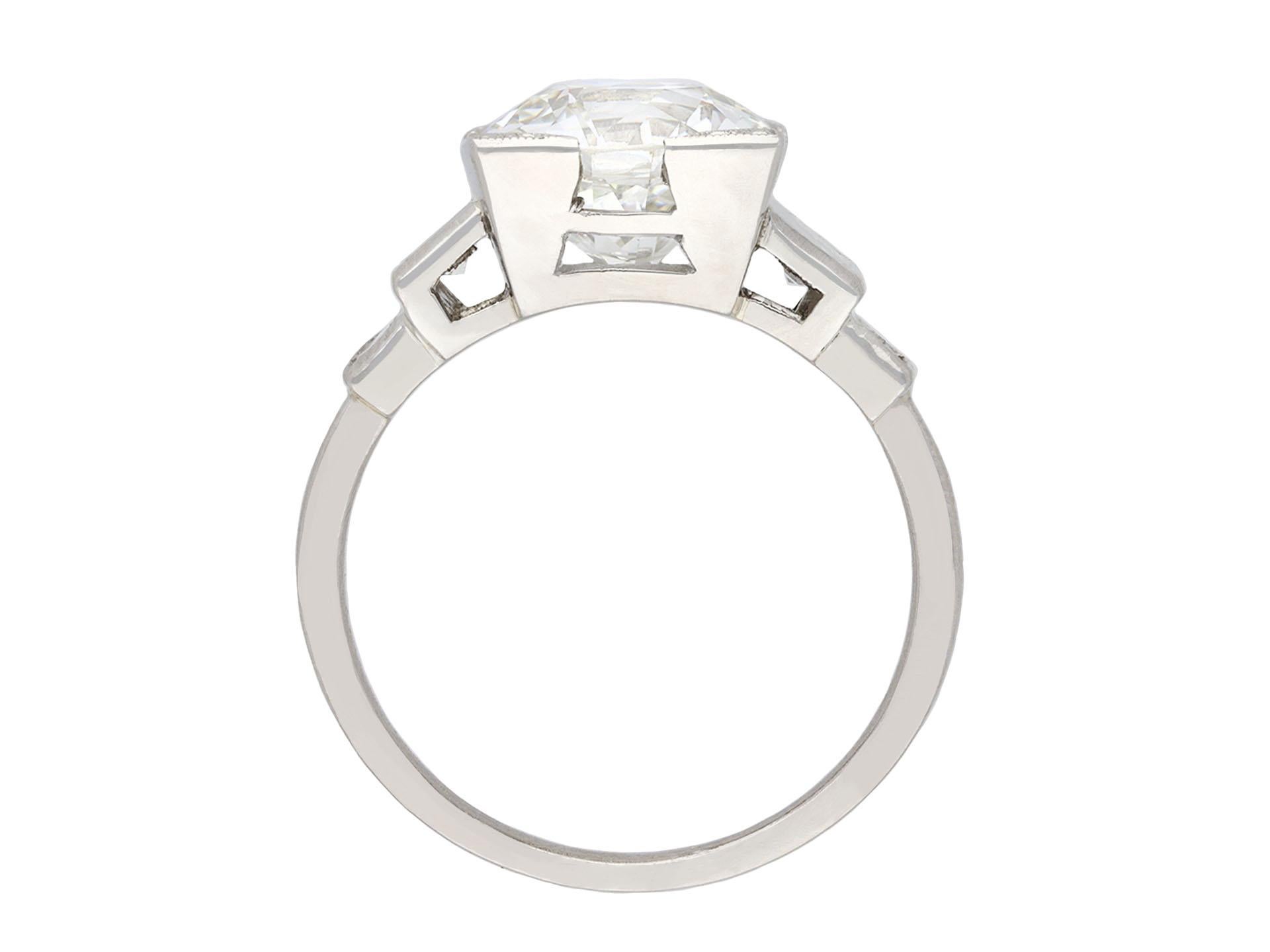 rectangle solitaire diamond ring