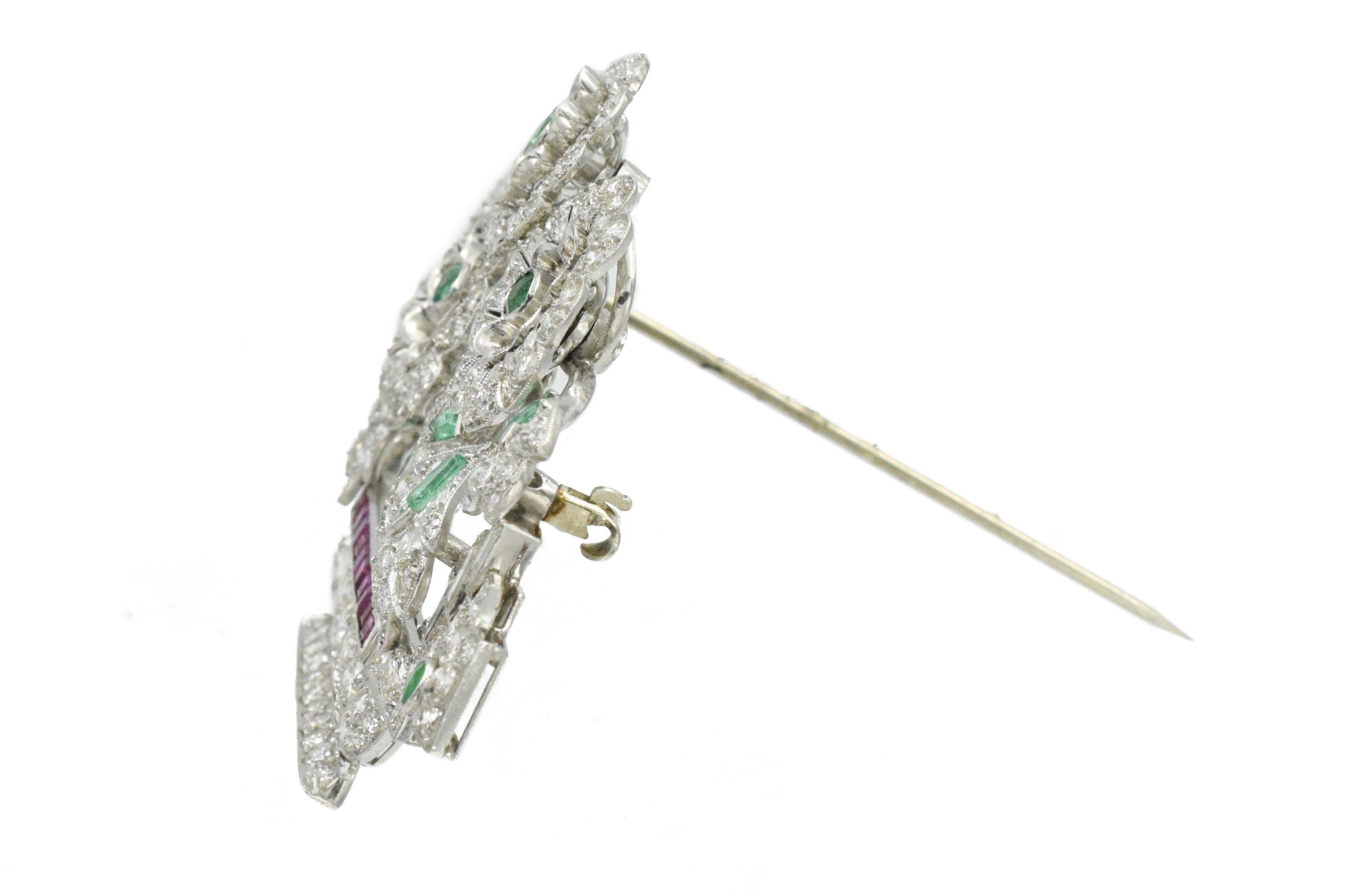 Women's Art Deco Diamond Floral Brooch