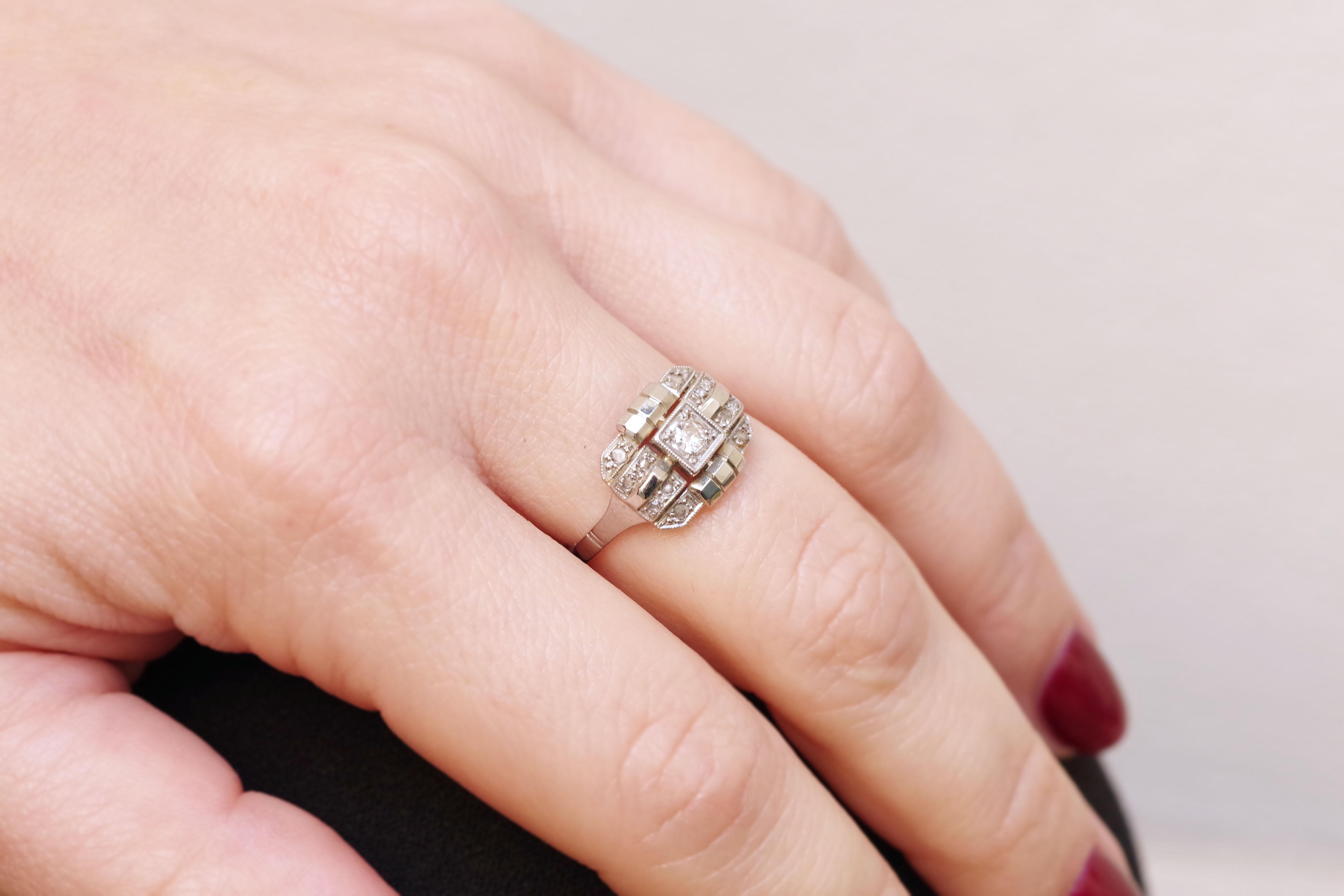 Art Deco diamond geometric ring in gold and platinum 2