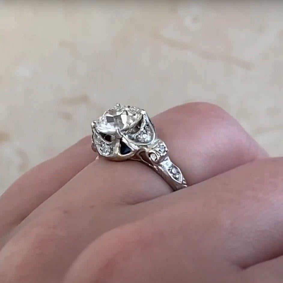 Anillo Art Decó de diamantes (GIA aprox. 2,00 quilates) y zafiros, platino Circa 1925 Corte europeo antiguo en venta