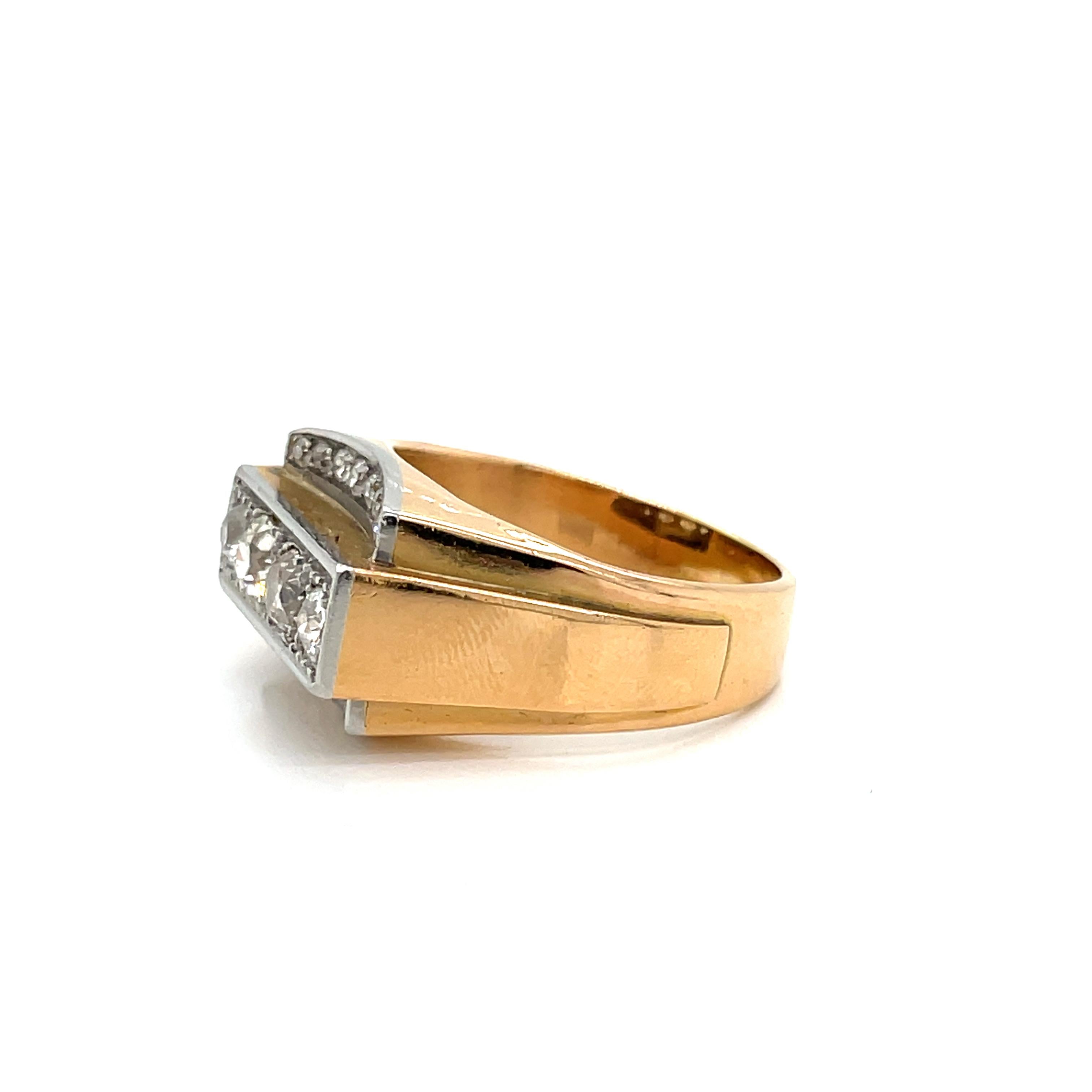 Art Deco Diamond Gold Cocktail Ring For Sale 3