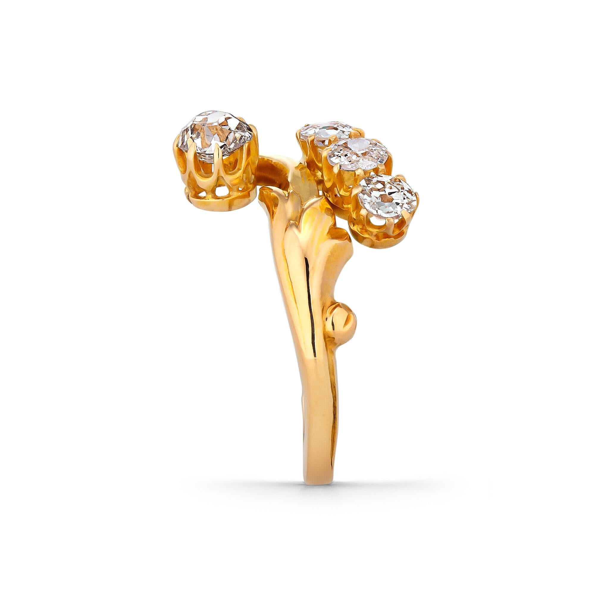 Round Cut Art Deco Diamond Gold Floral Ring